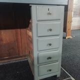 Workbench with 10 drawers