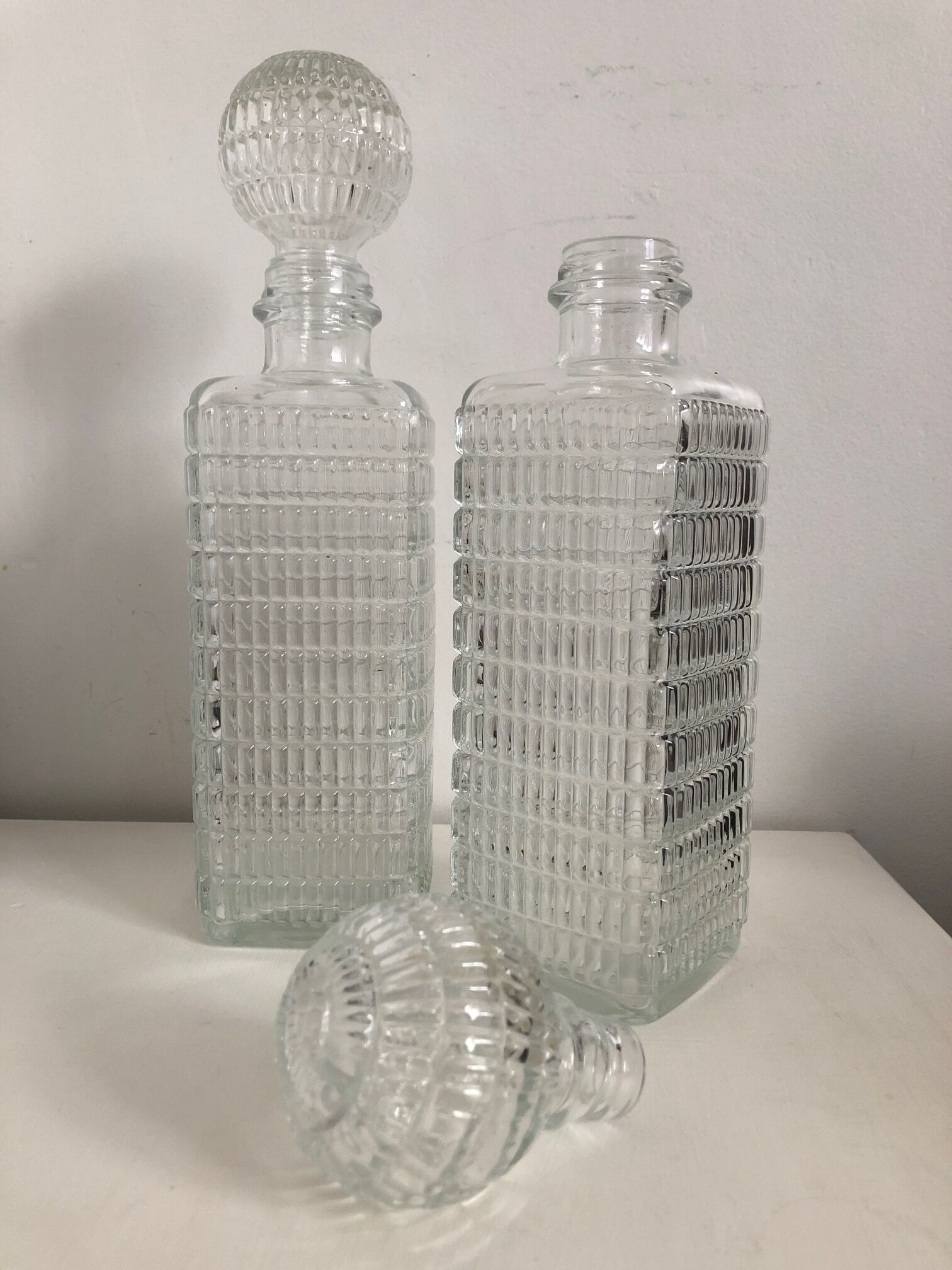 Paire de carafes à whisky années 70