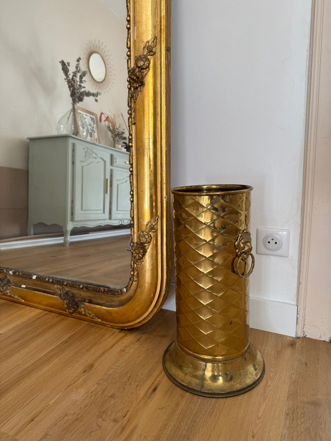 Vintage gold brass umbrella stand