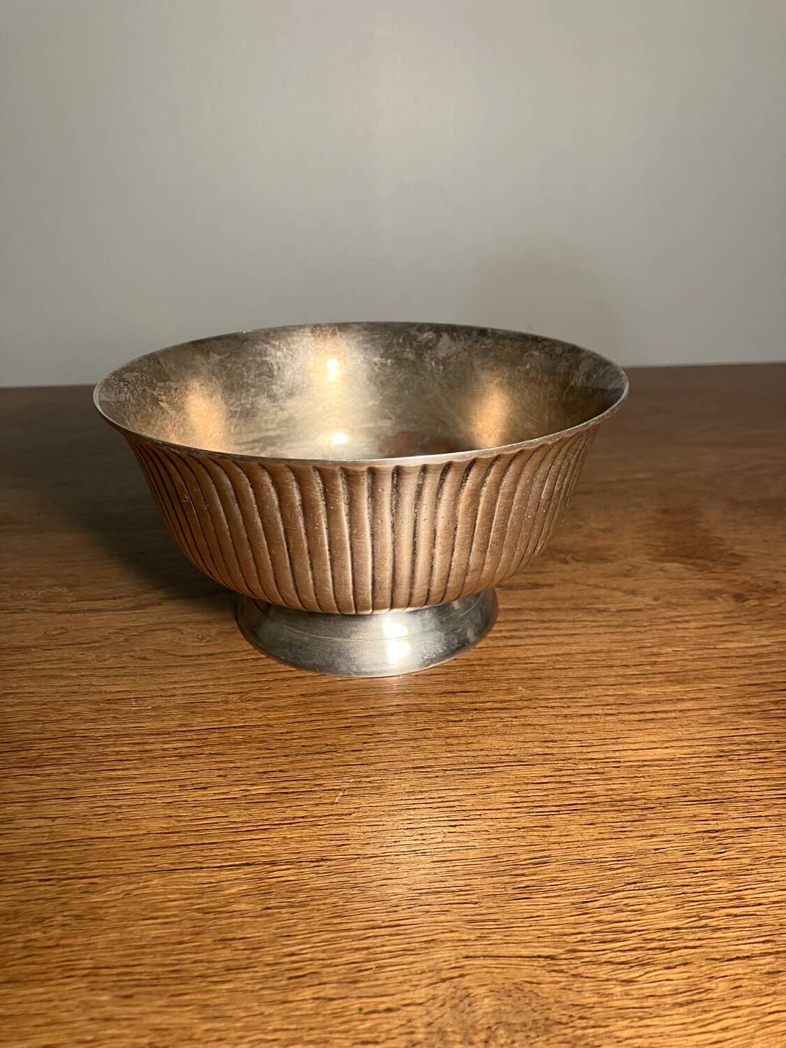 Silver metal stand bowl