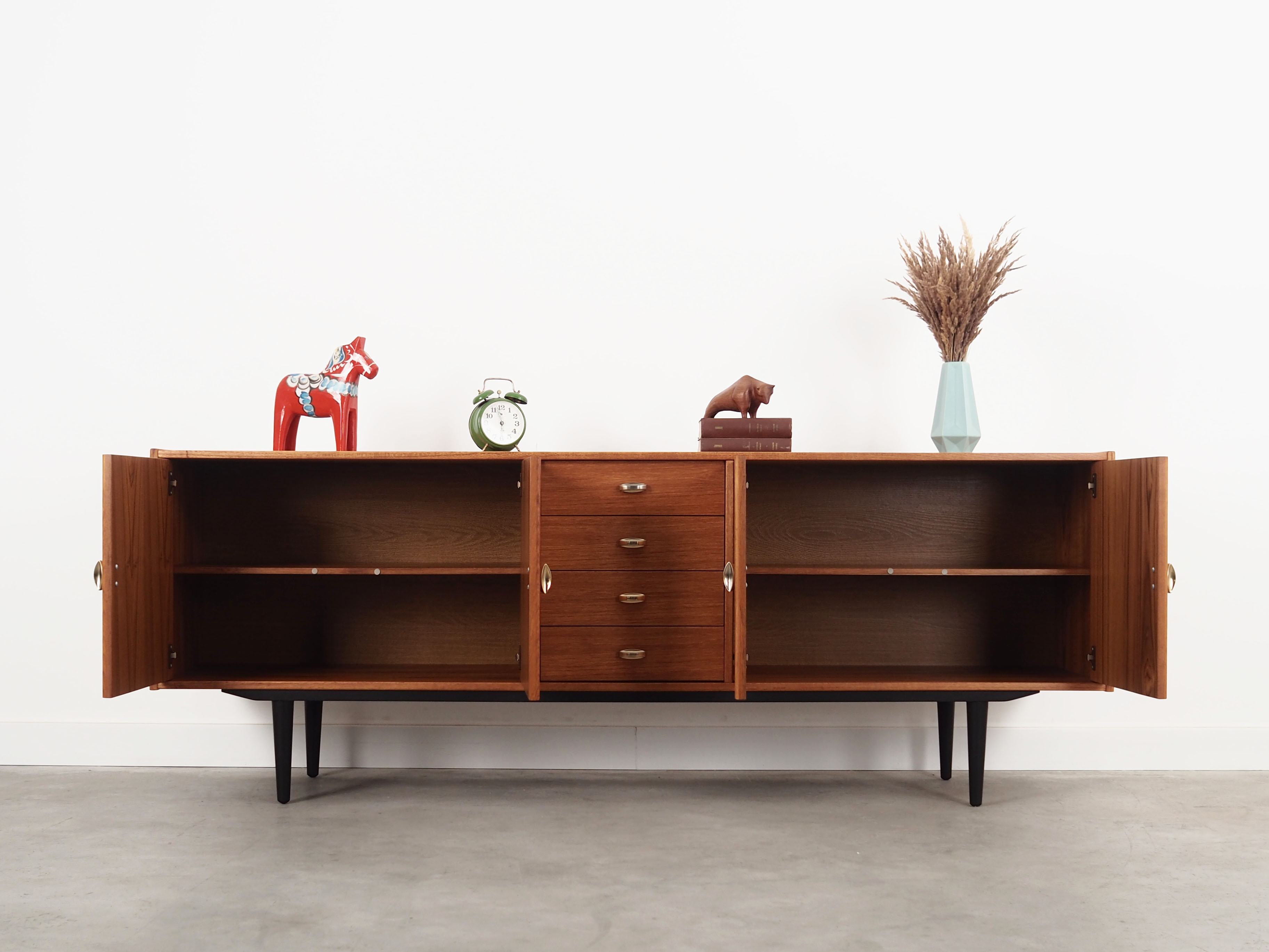 Teak sideboard, Danish design, 1970s, production: Denmark