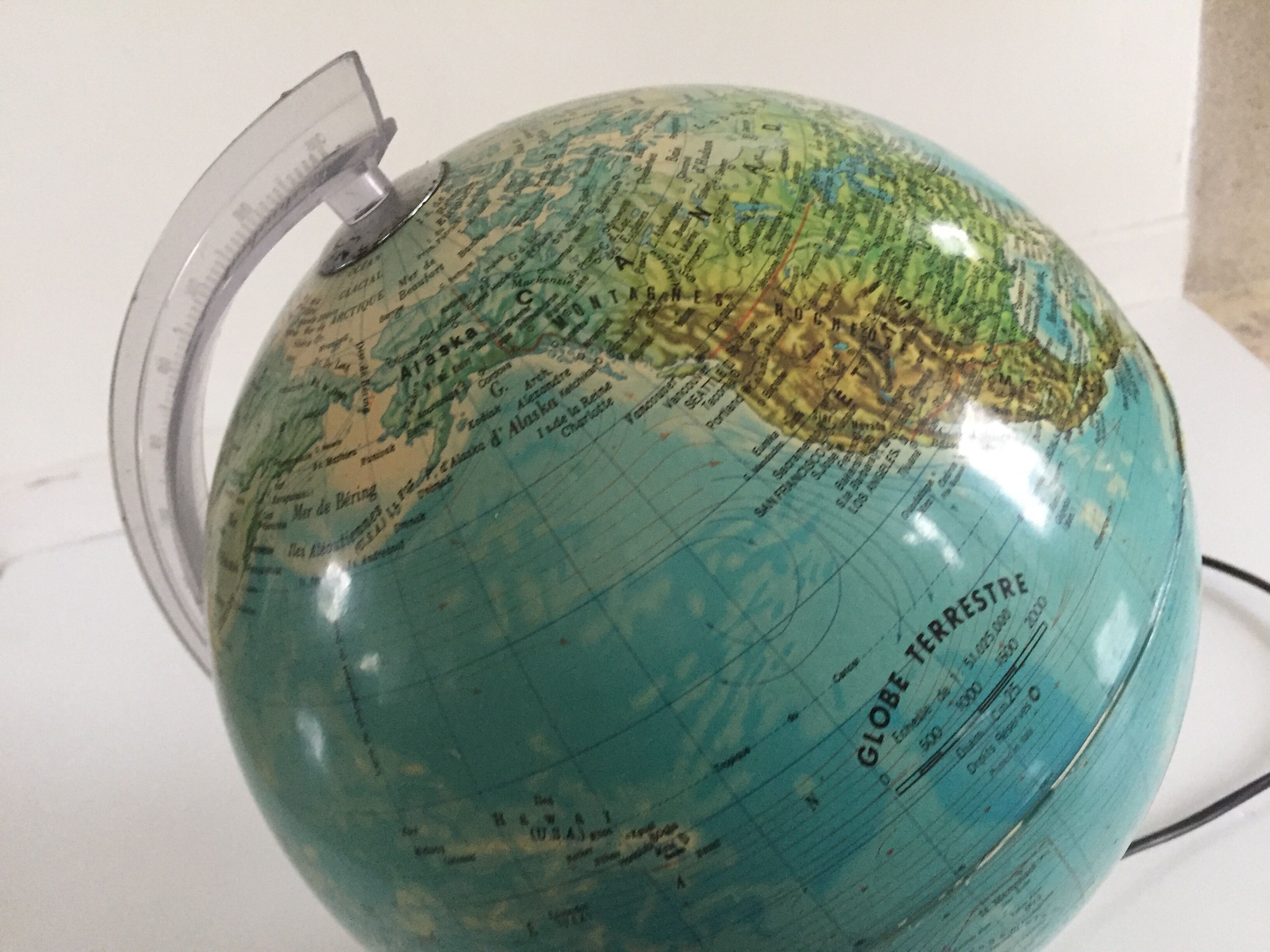 Globe earth bright black vintage