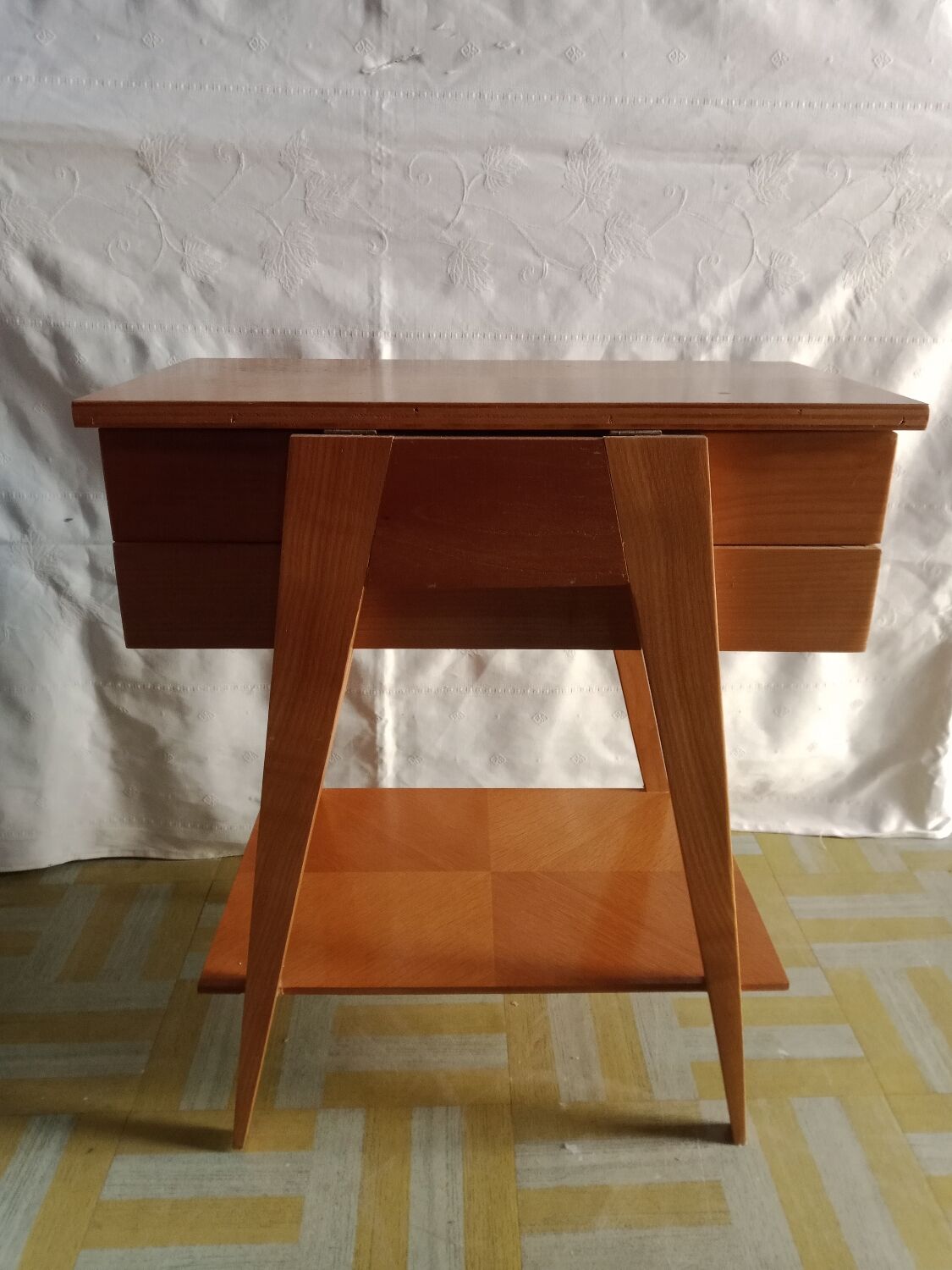 Sewing box feet compass 60s