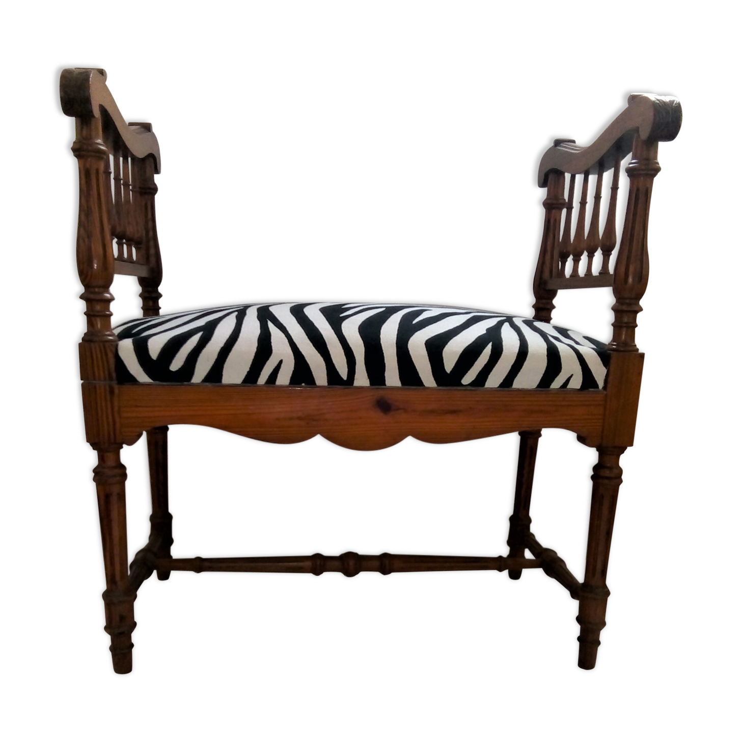 Zebra bench