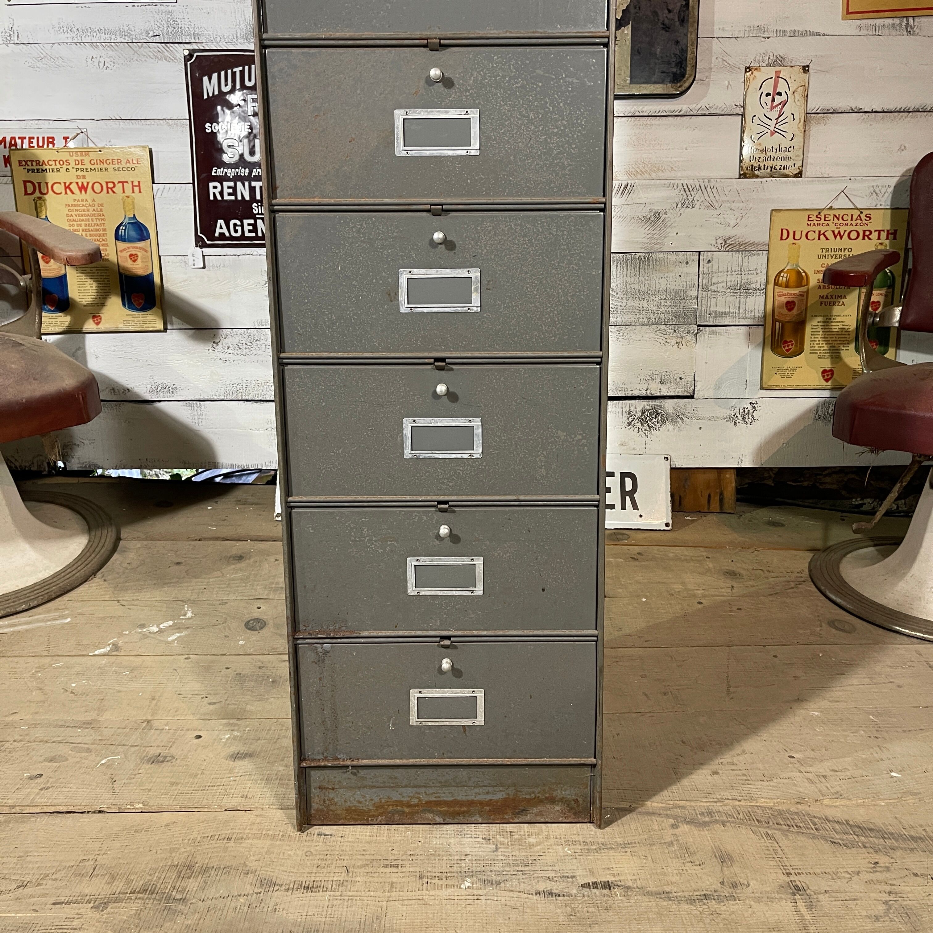 Valve cabinet RONEO 1950