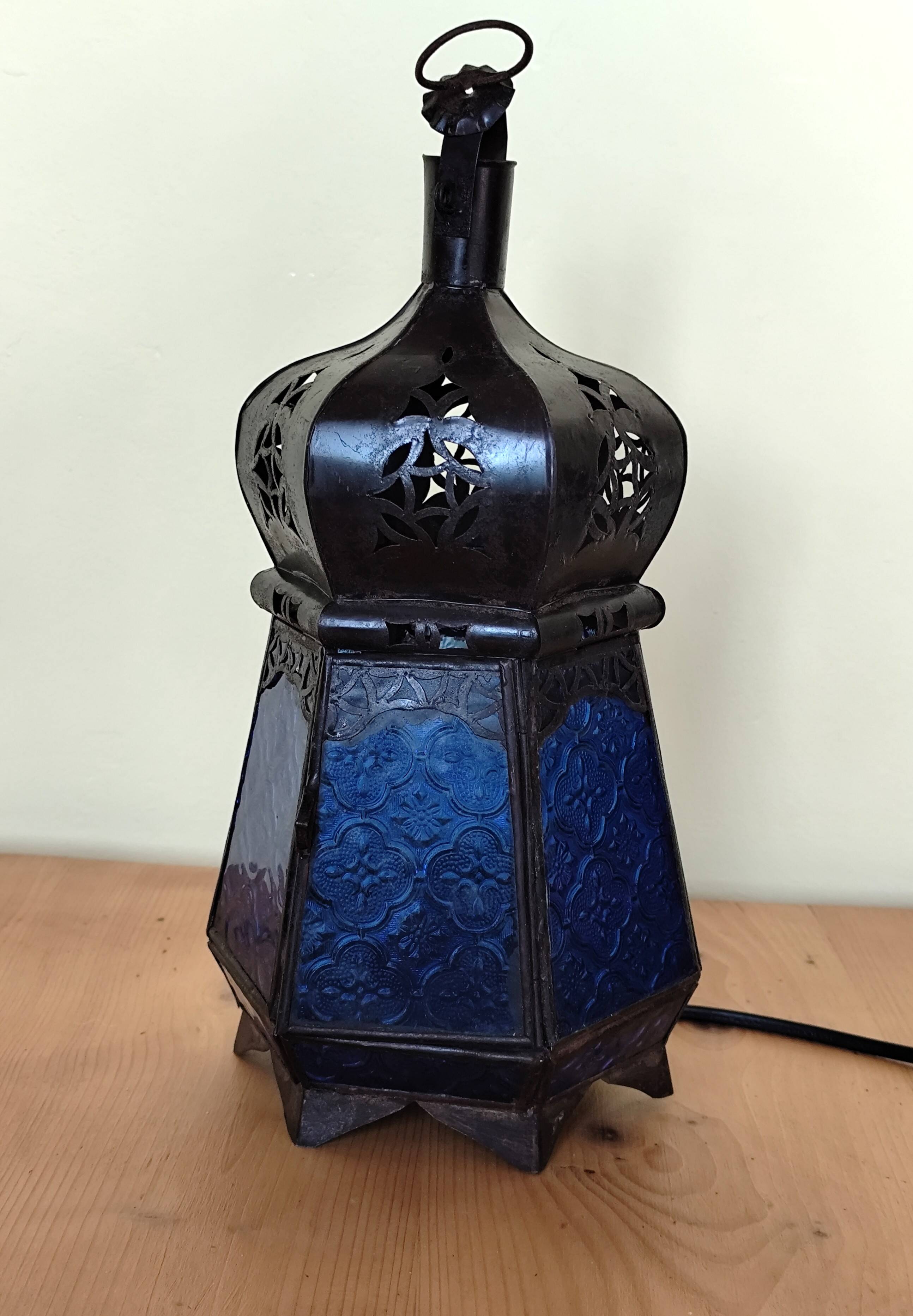 Blue hexagonal Moroccan lantern table lamp