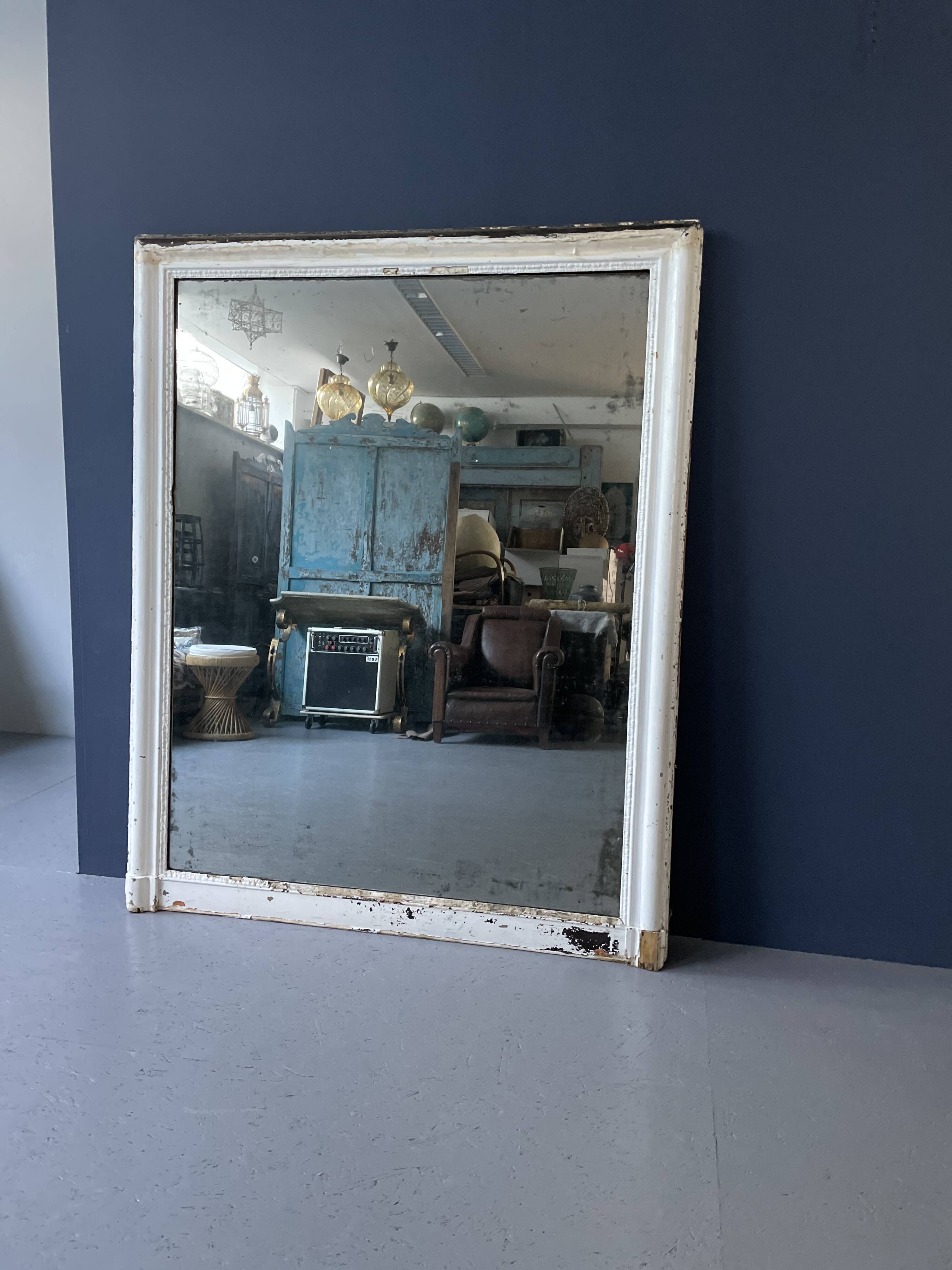 White Vintage Mirror