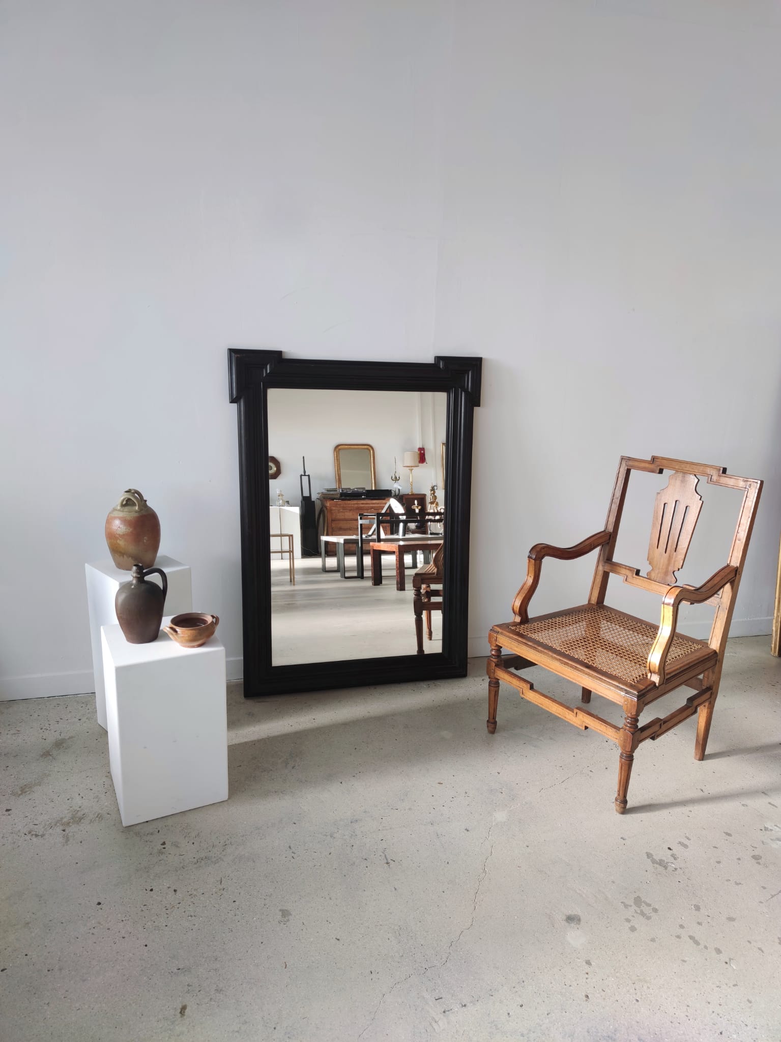 Fauteuil canné en bois naturel