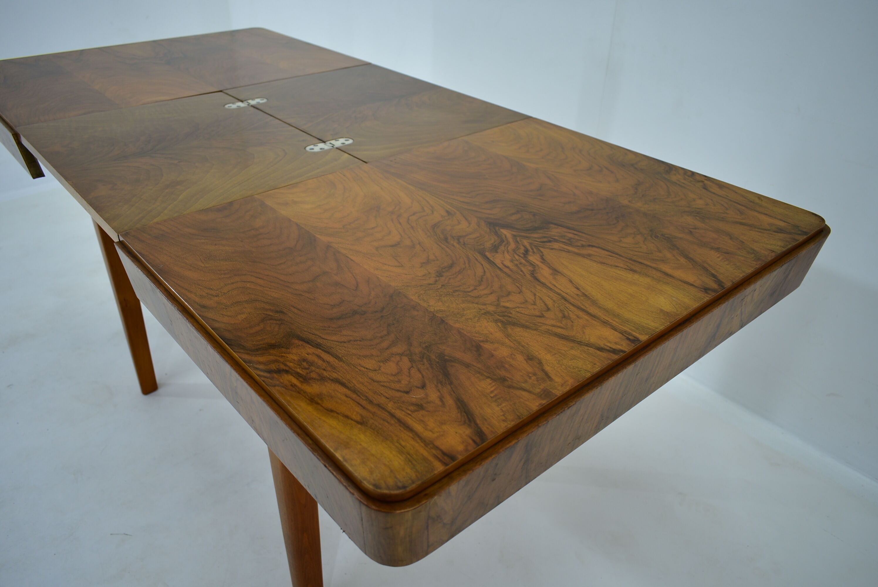 Table à manger extensible Jindřich Halabala pour UP Zavody, années 1950