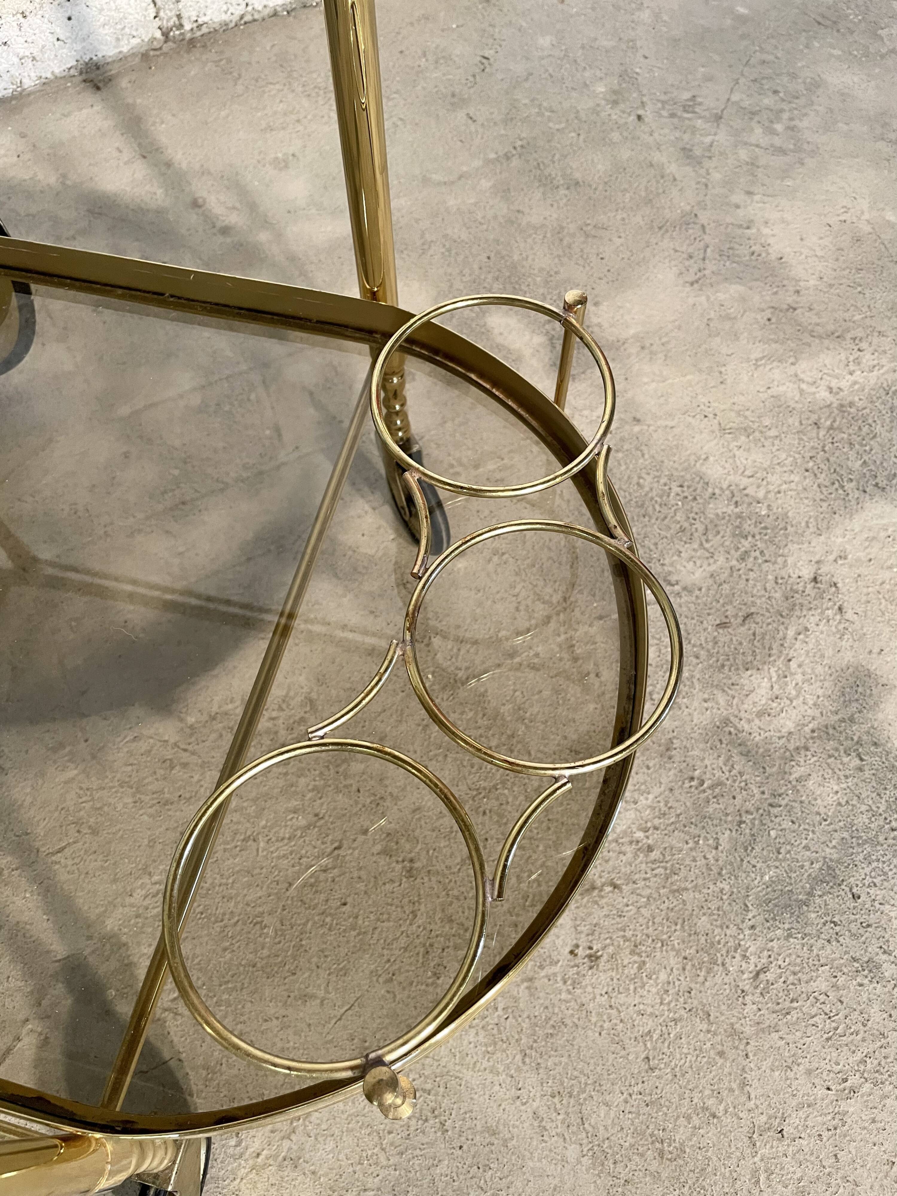 Golden vintage rolling service