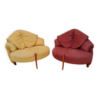 Paire de fauteuils chauffeuses poltromec vintage année 80 90 design