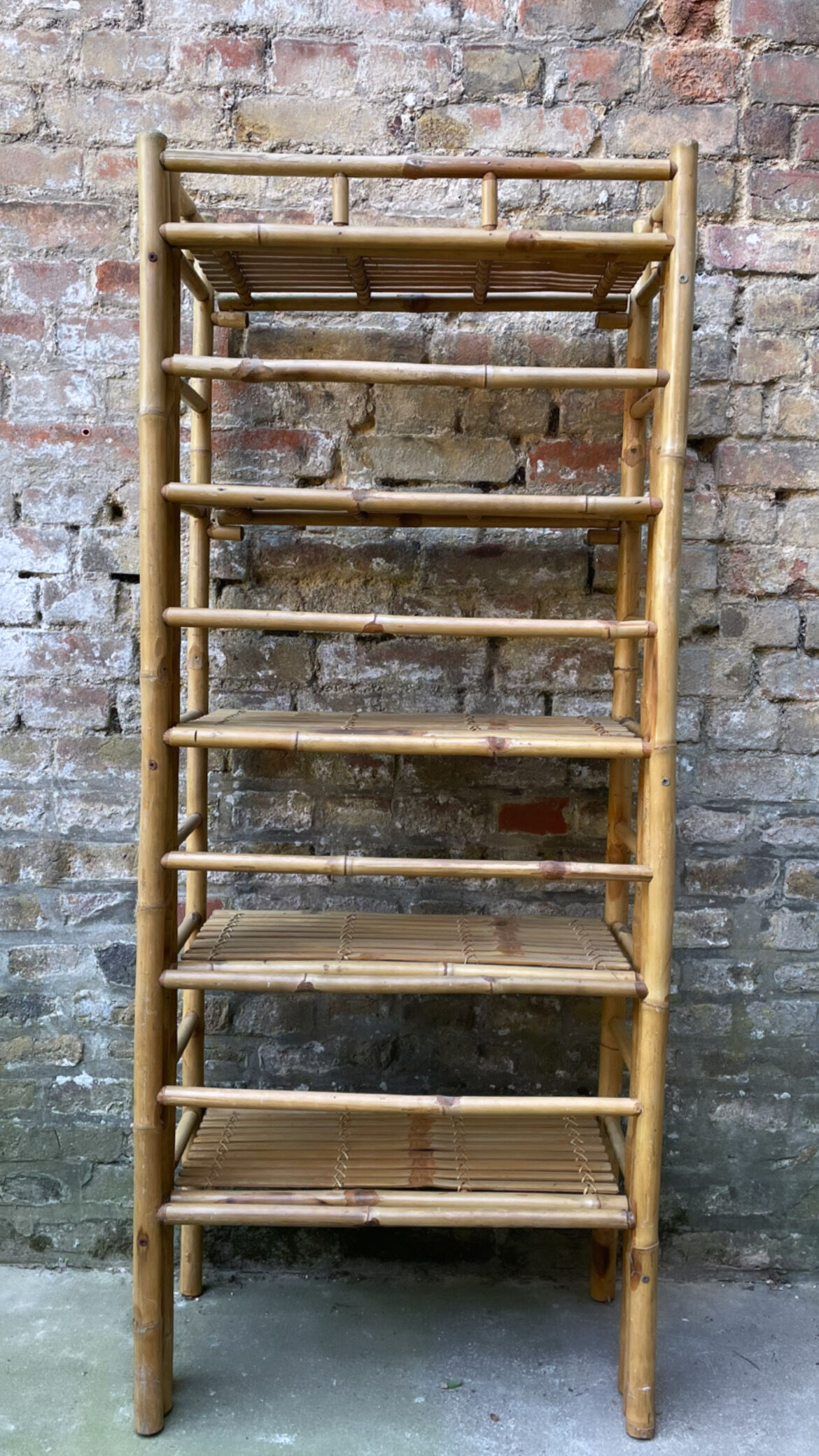 Foldable vintage bamboo bookcase