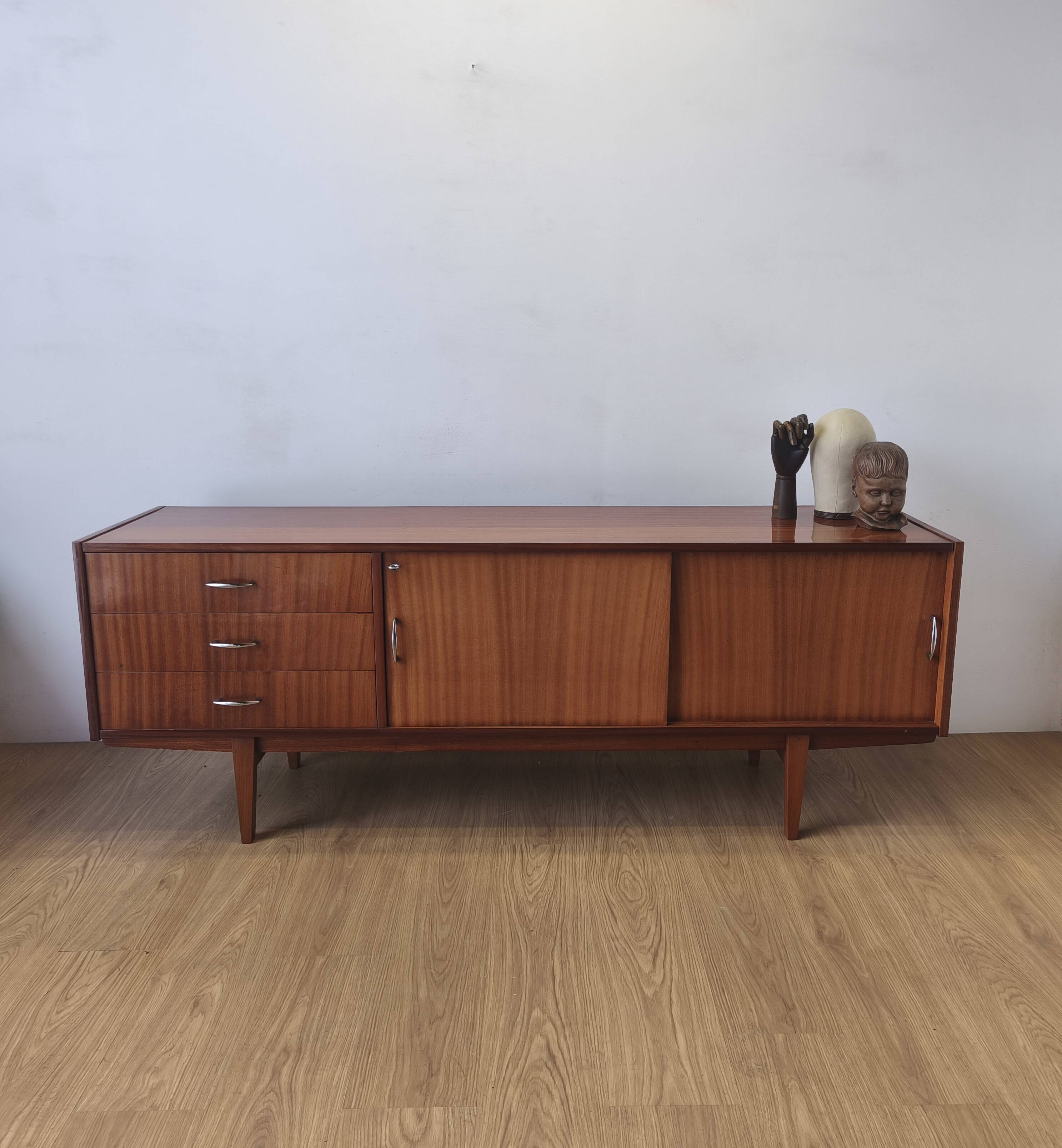 Modernist long sideboard from the 1970s.