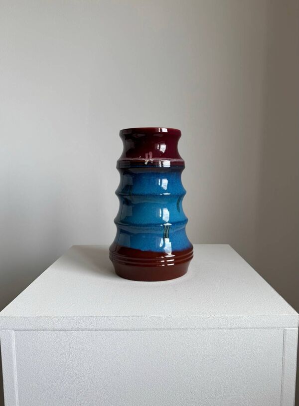 Vase en céramique fait main vintage de style mid-century moderne, Allemagne, Strehla.