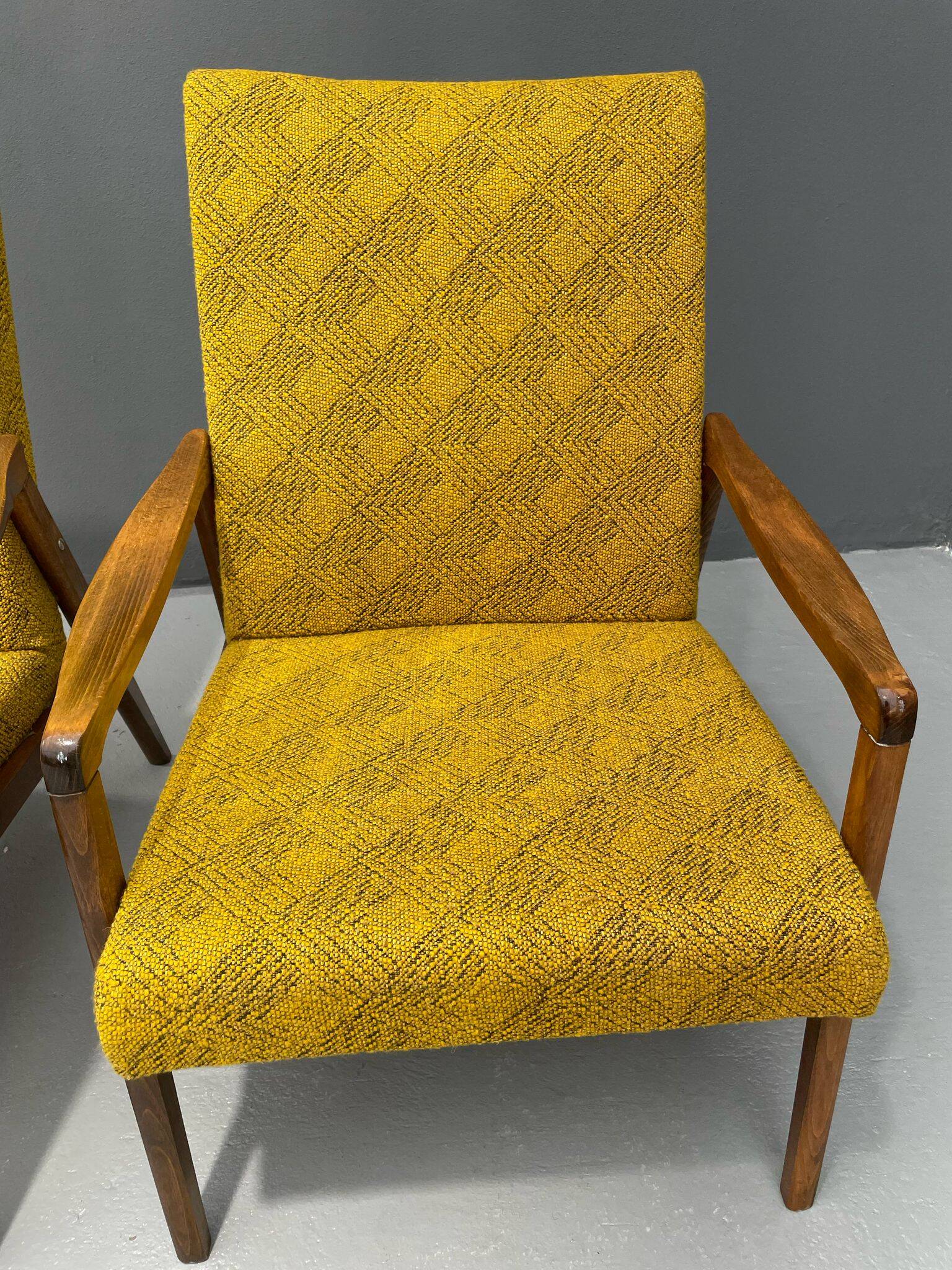 Fauteuils de Jiří Jiroutek – Interiér Praha, années 1960-70
