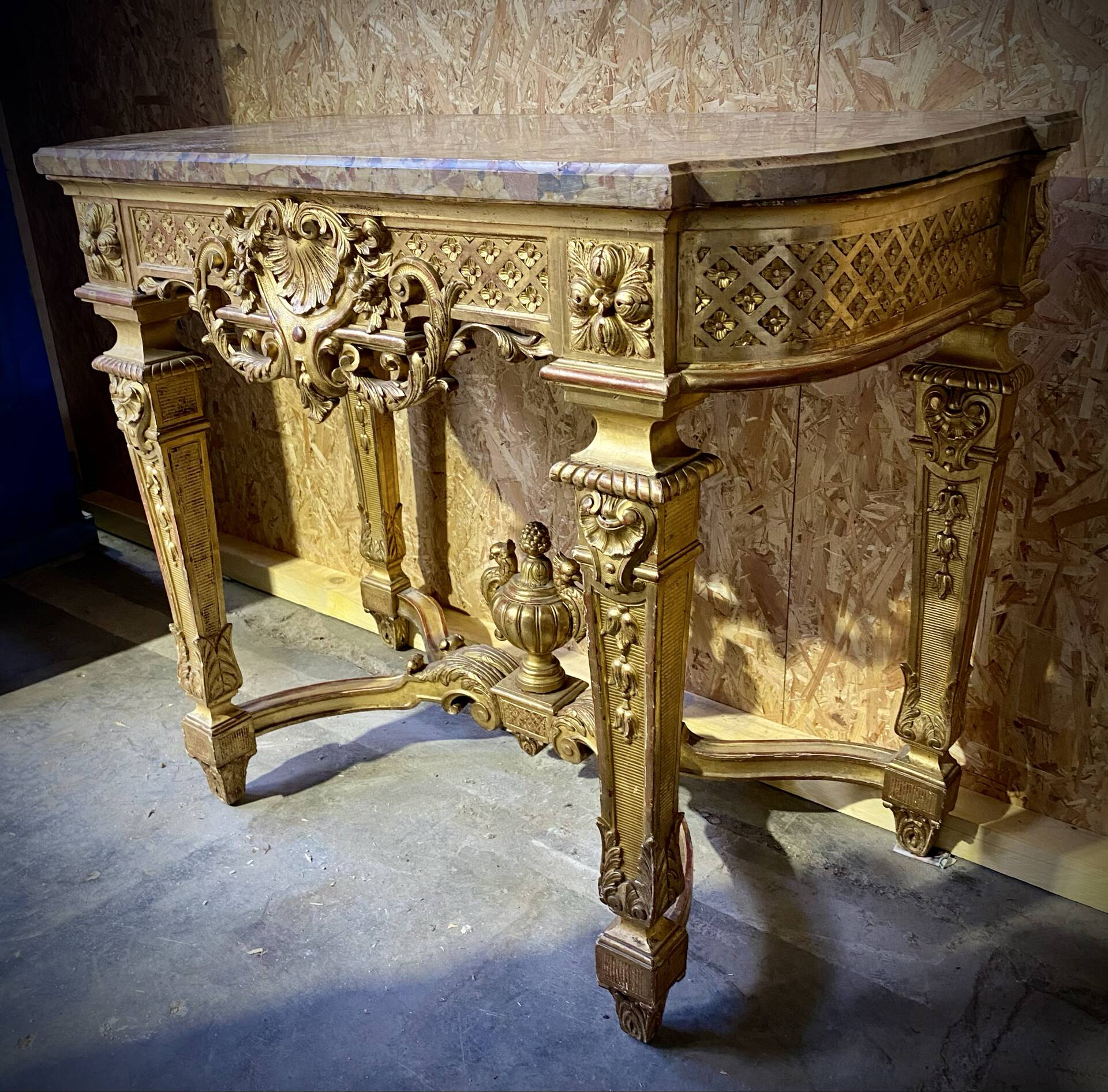 Golden console