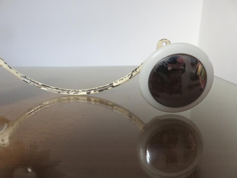 Coat holder 3 white and chrome patères 50s