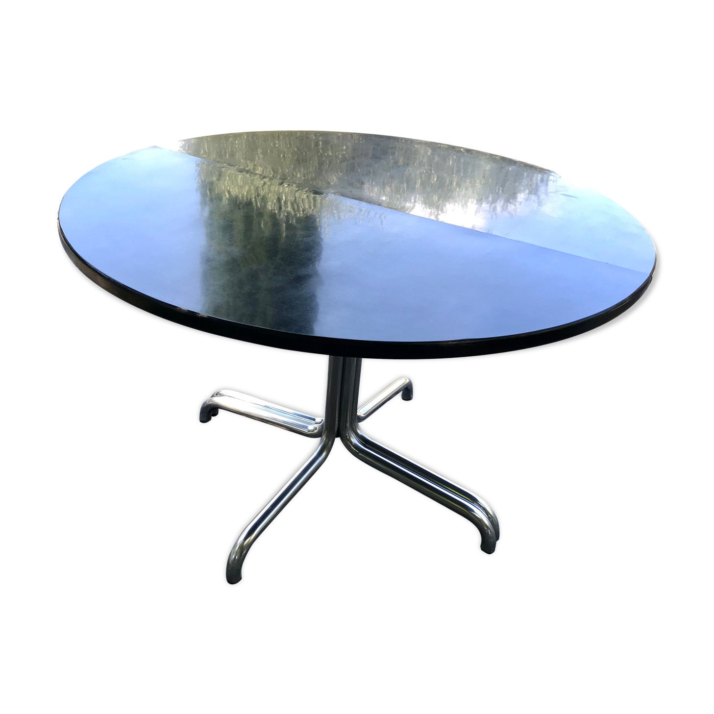 Thonet extension roundtable