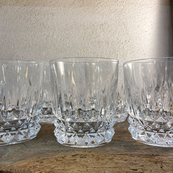 Series of 6 crystal whiskey glasses