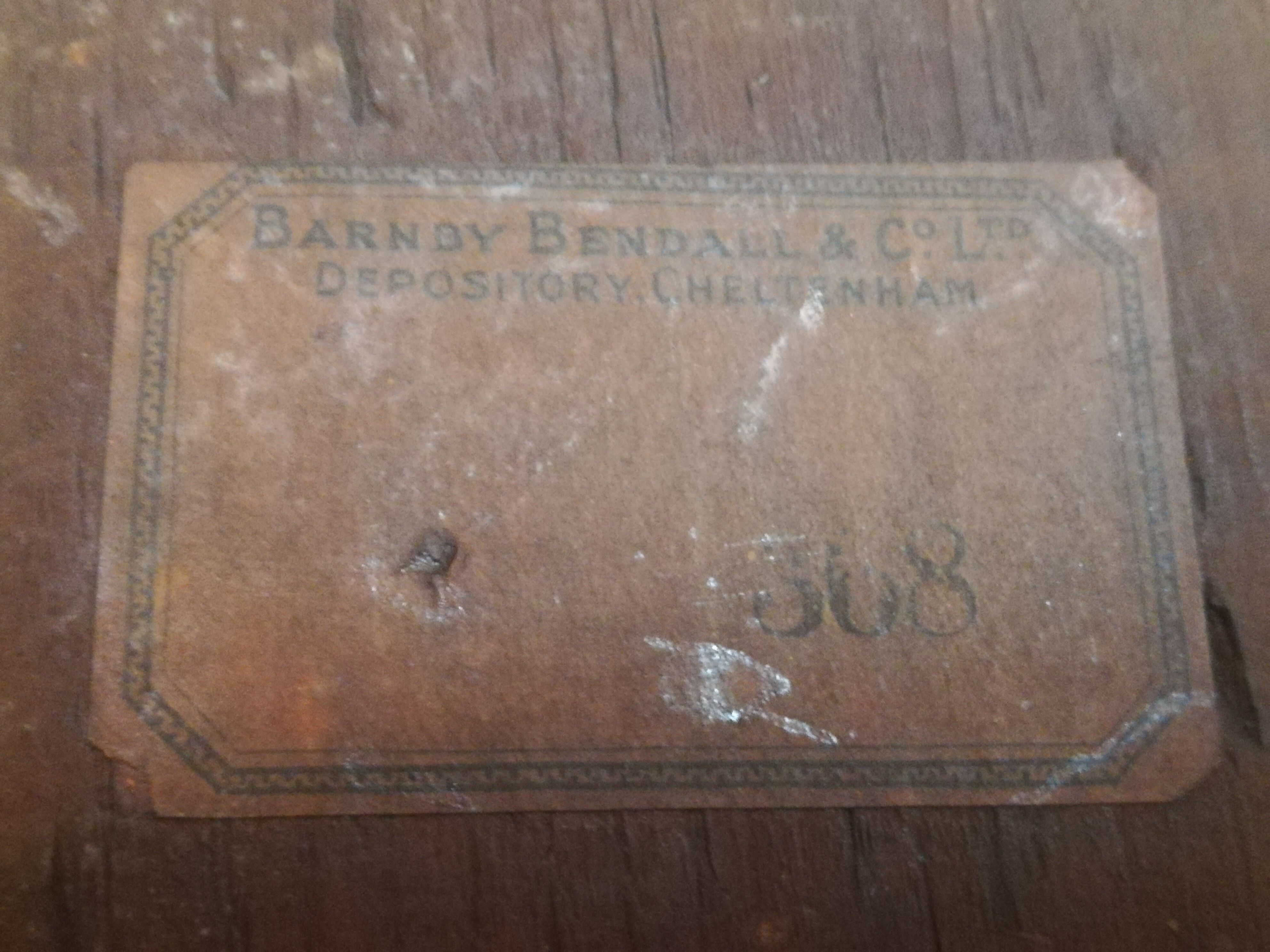 Mirror era Louis XV in gilded wood