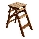 Folding wooden stepladder
