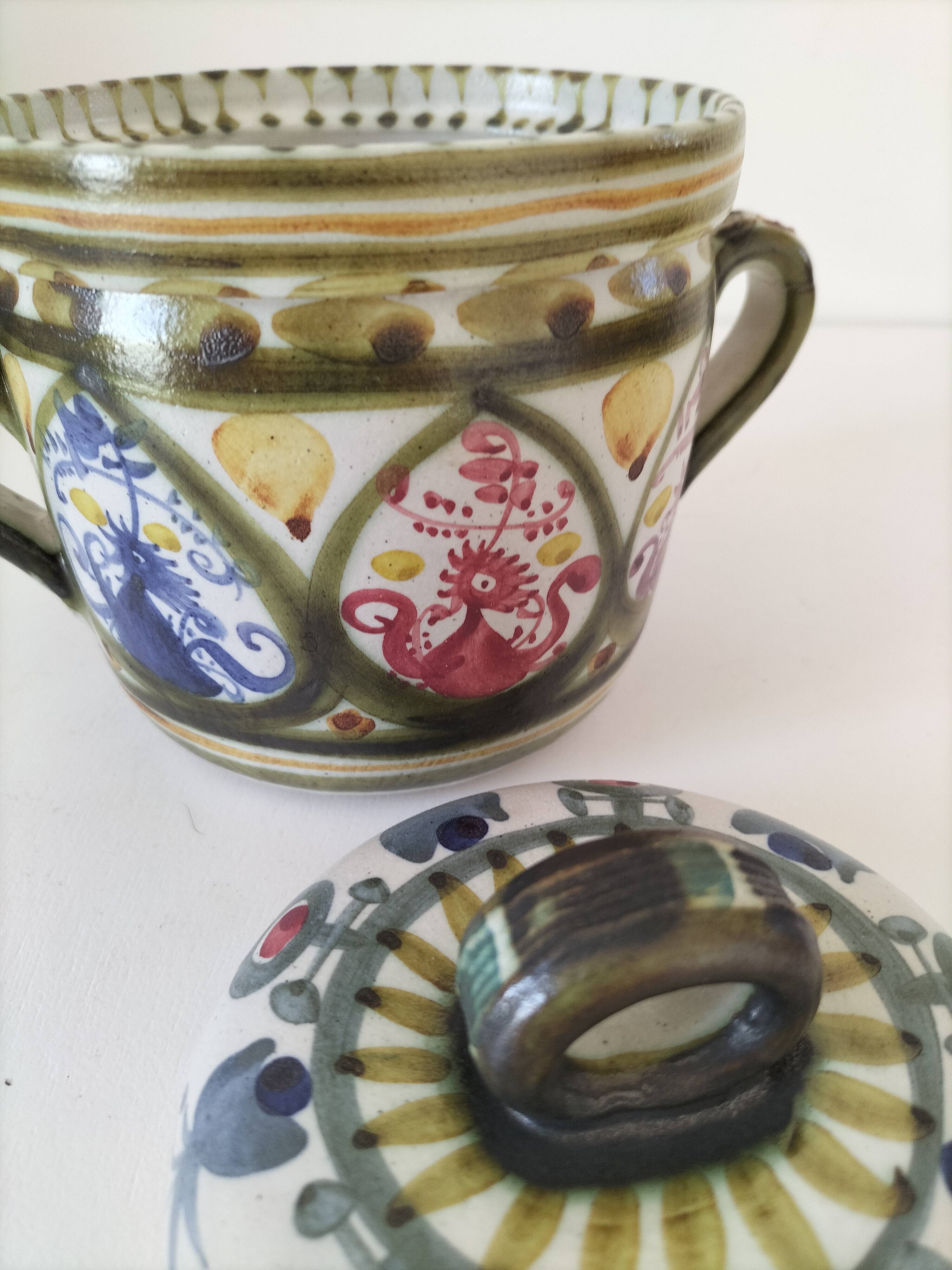 Small Keraluc broth pot Signed André l'Helguen