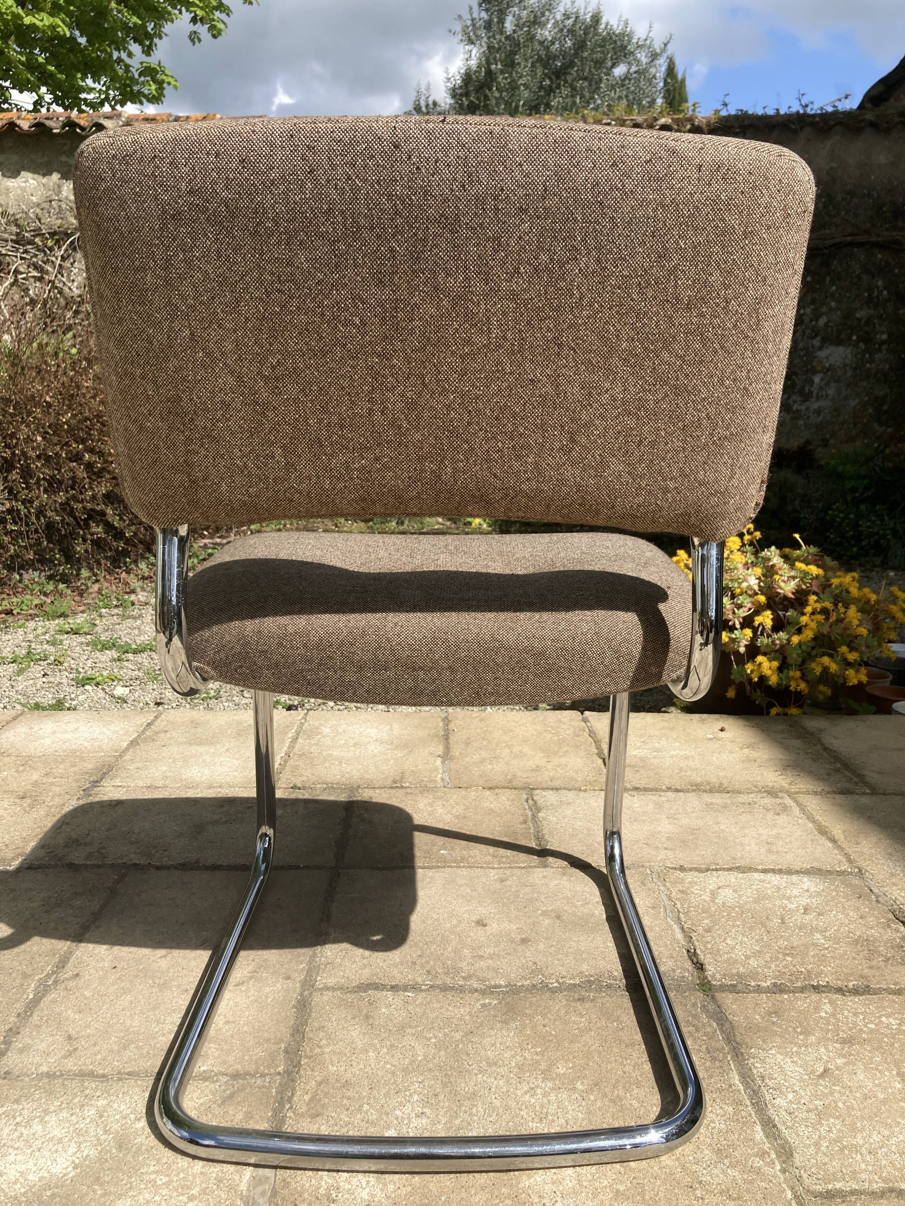 Vintage Strafor chair