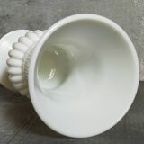 Vase balustre milk glass ancien début XXème