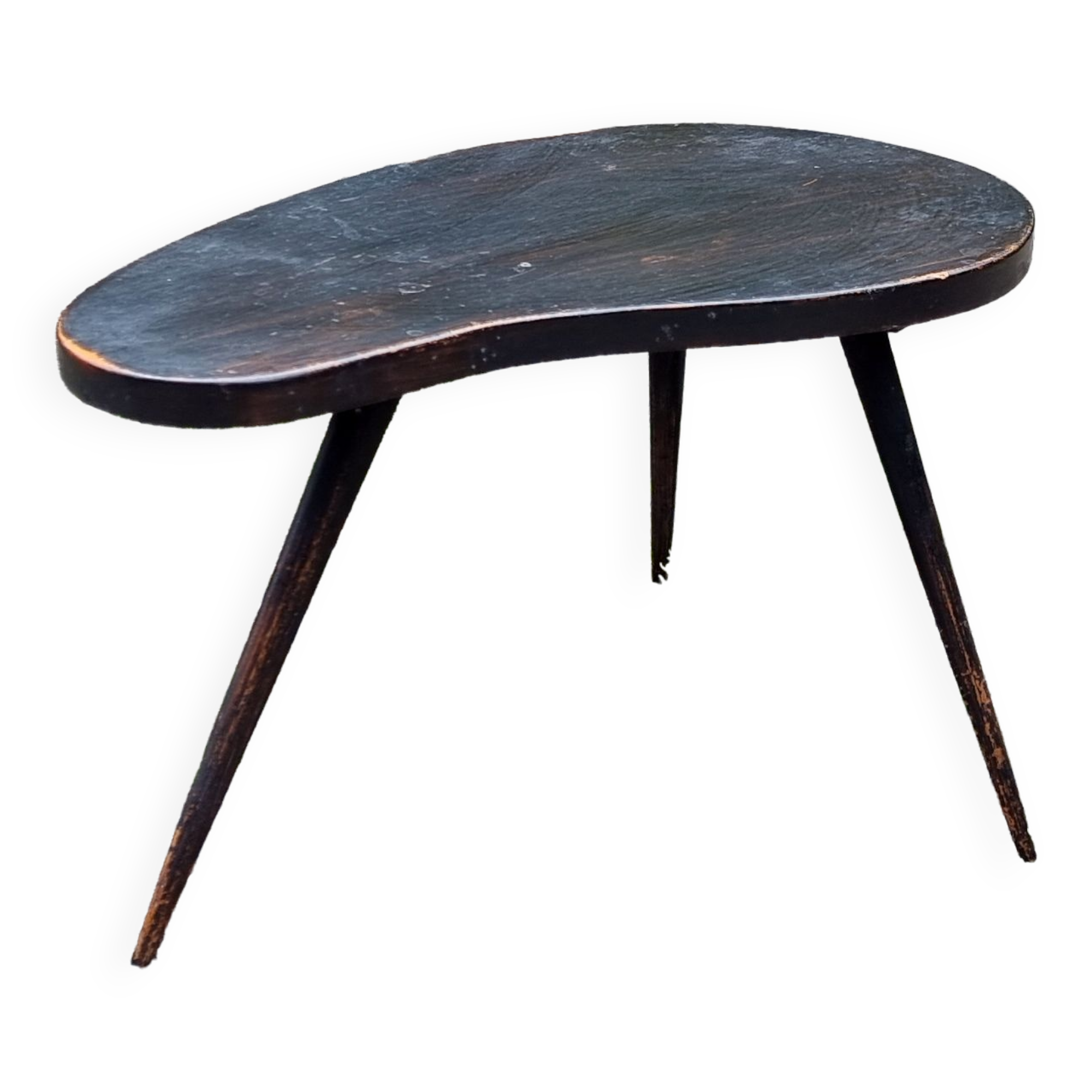 Small bean-shaped tripod harness