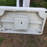 Porcelain dressing table