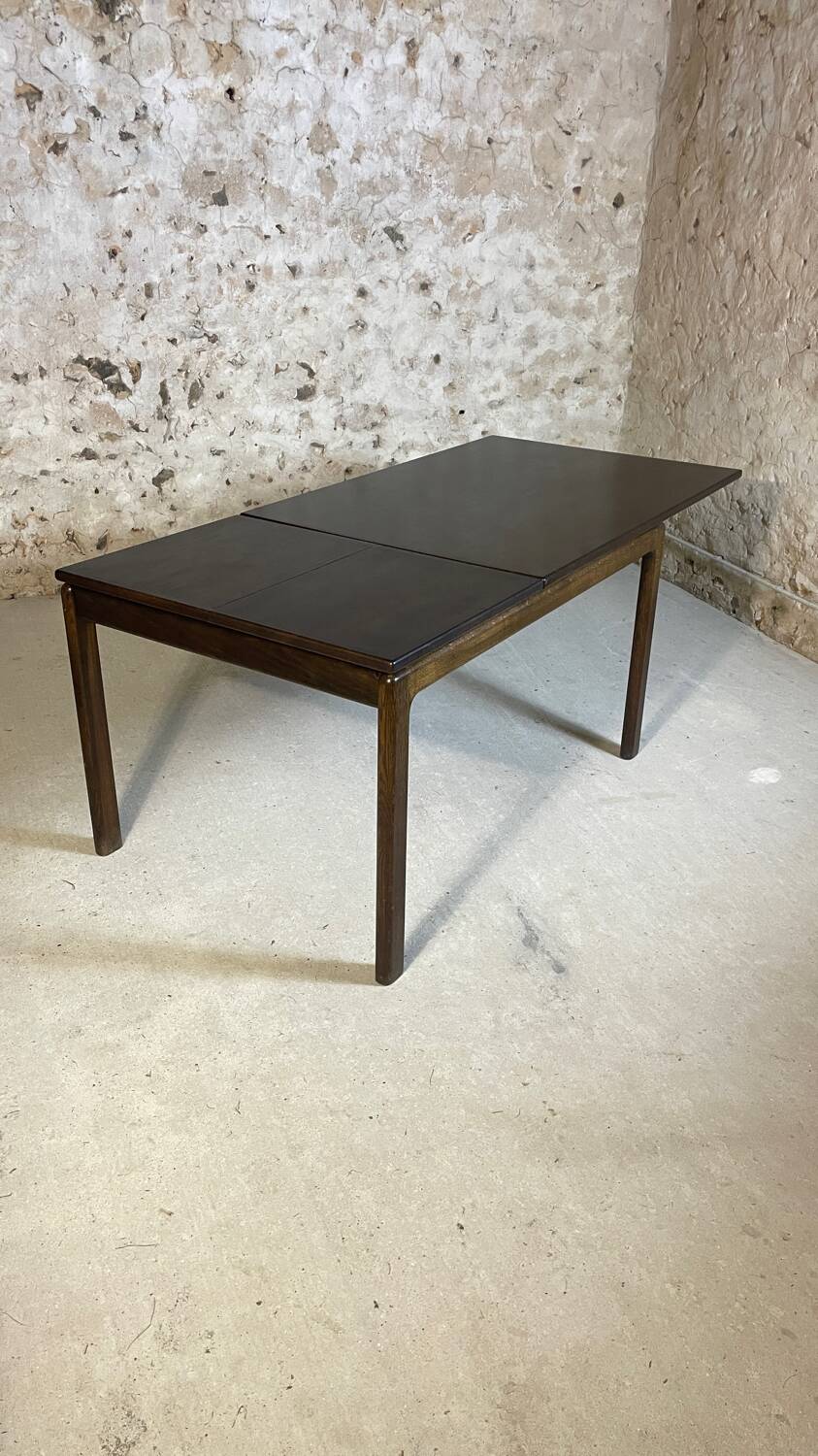 8 seater dining table