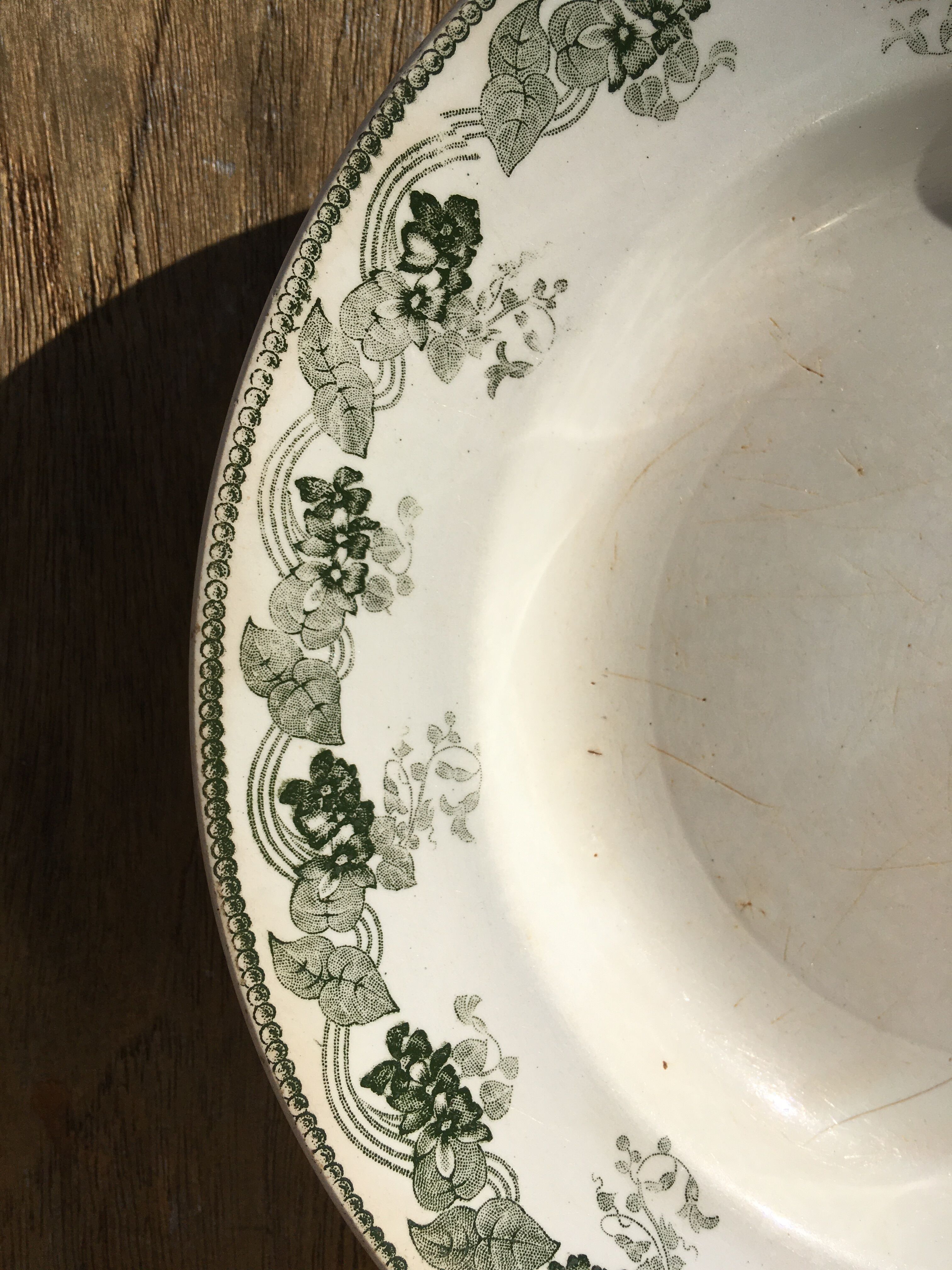 Lot of hollow plates earth of iron