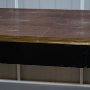 Bureau en Galuchat avec Métal Doré, Modèle Moderne
