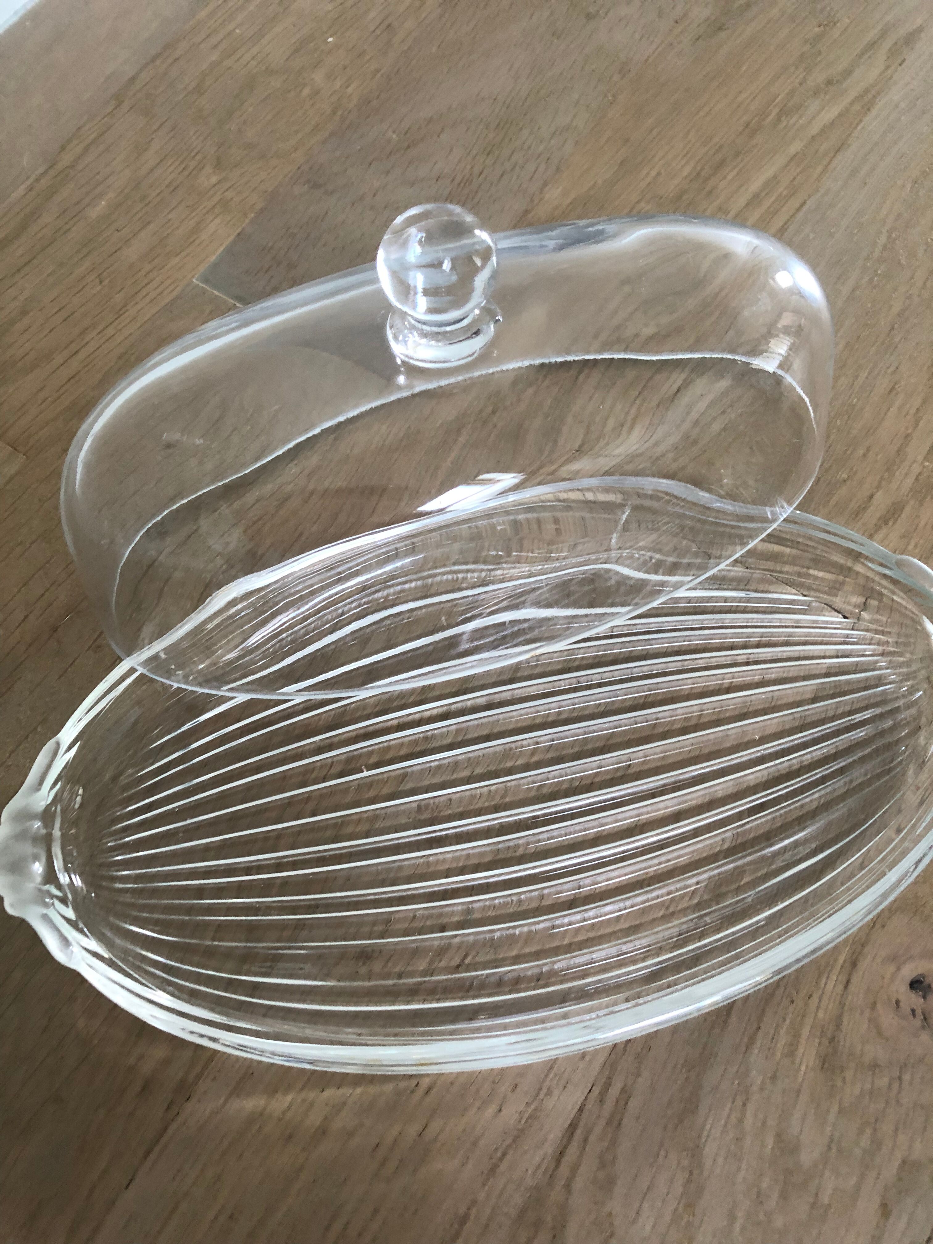 Butter dish