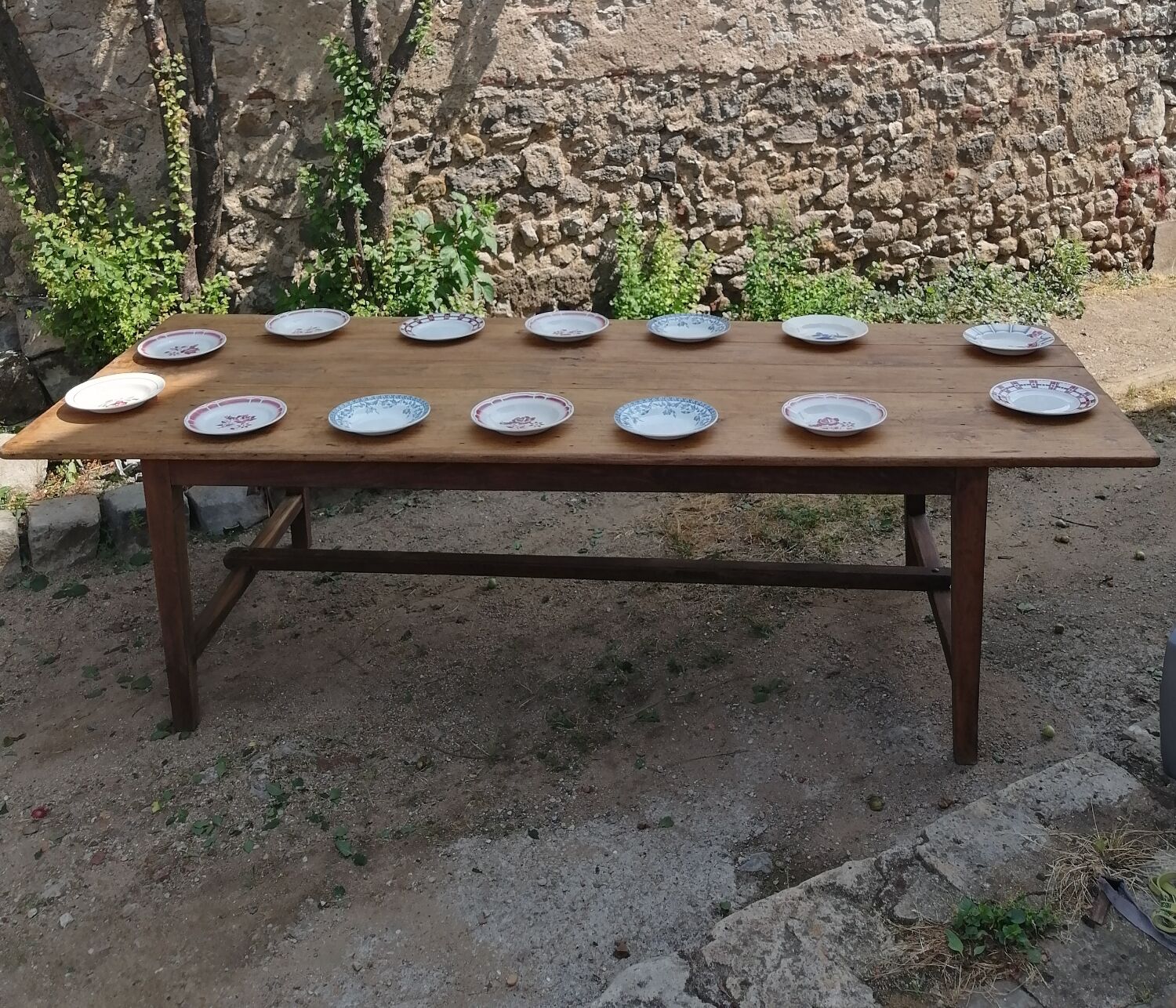 Farmhouse table