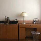 Hairdresser's office of the 1950s