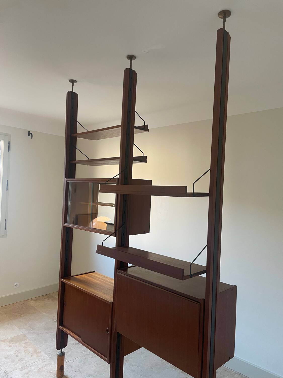 Double-sided modular library room divider
