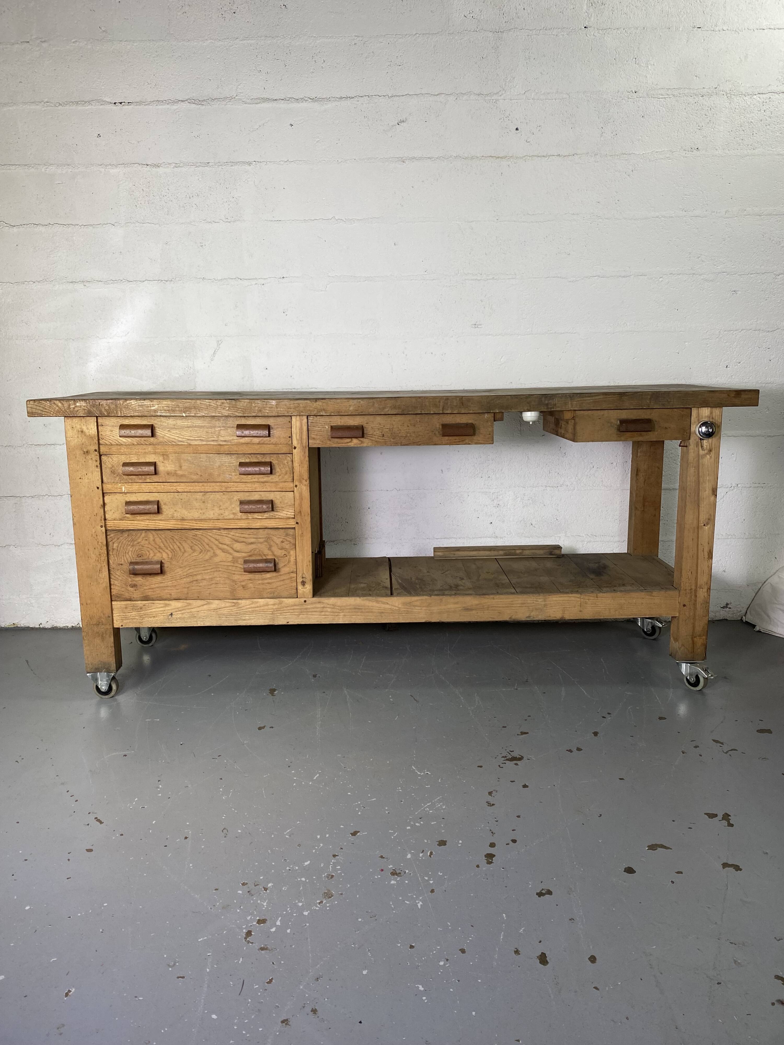 Workbench on wheels - 225 cm