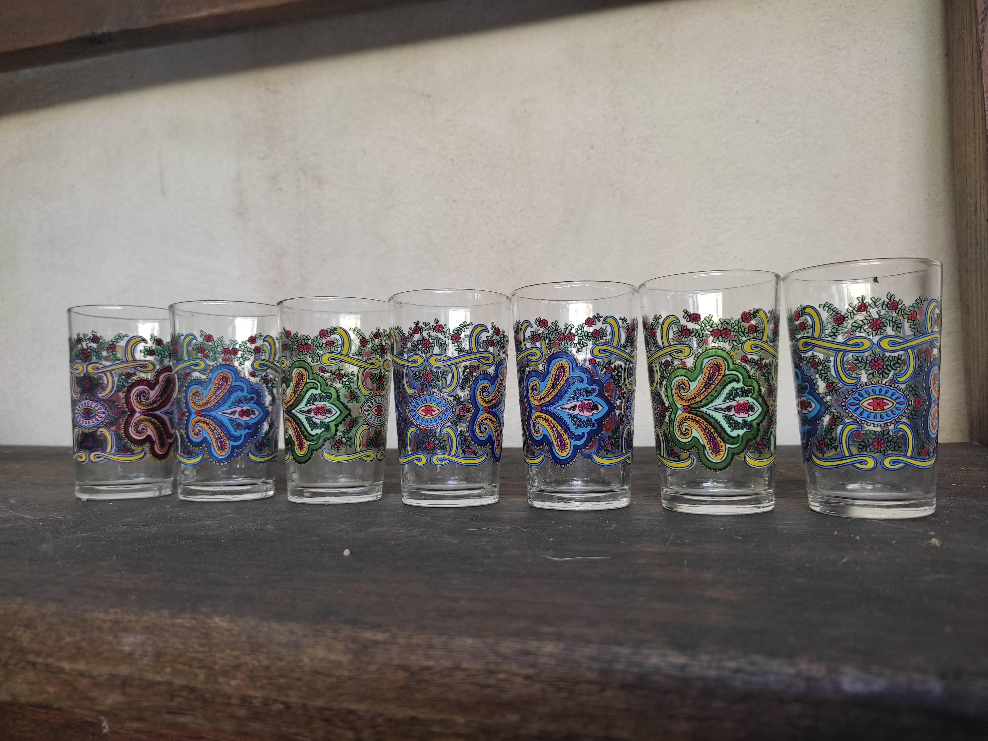 7 tea glasses, orienti pattern
