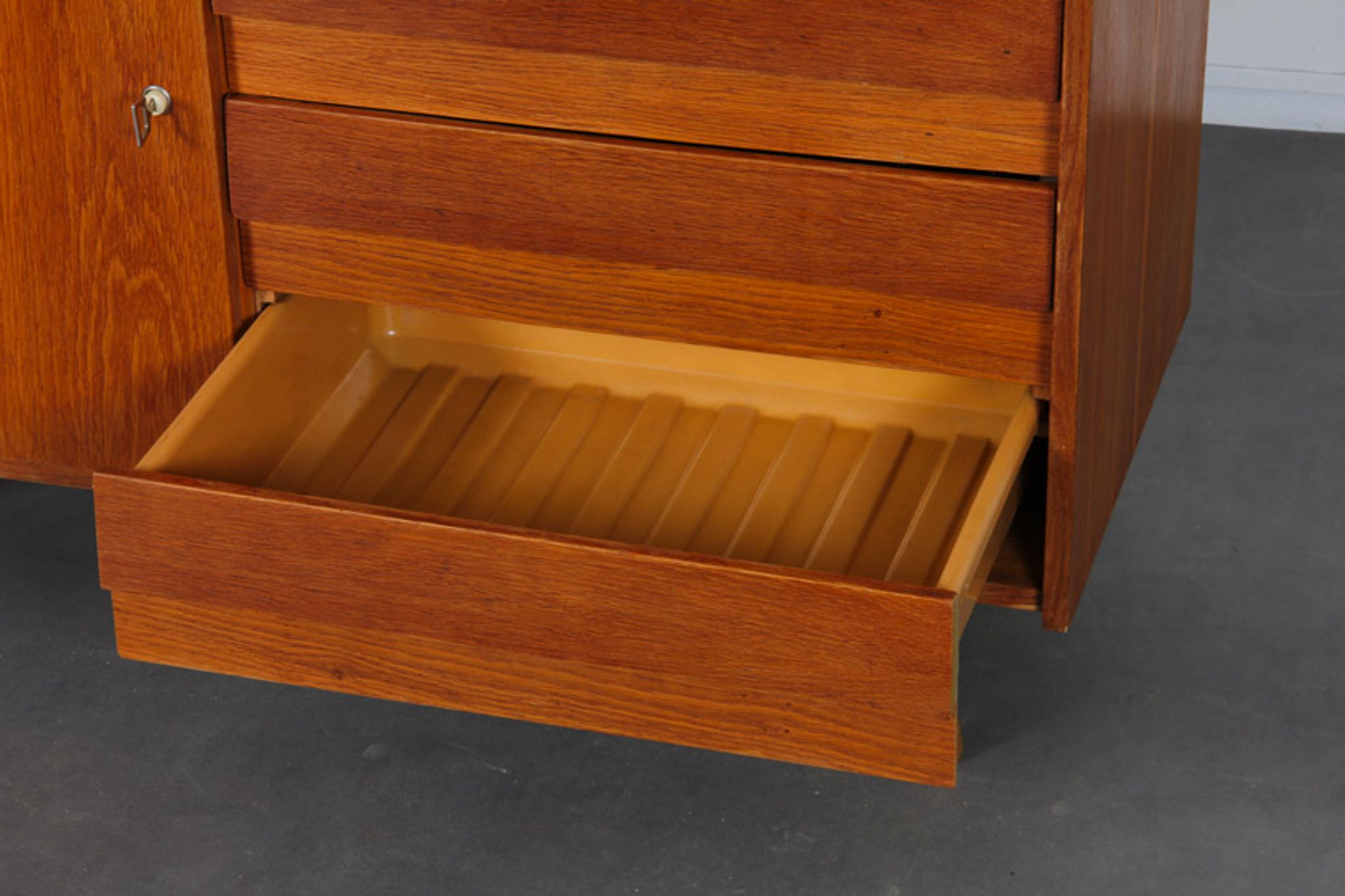 Oak storage by Jiri Jiroutek, model U-458, 1960