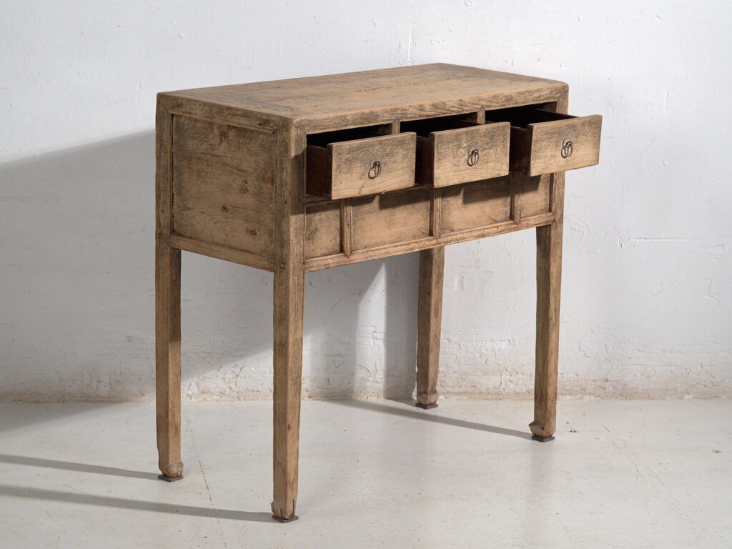 Old fir wood console – Shandong, circa 1930
