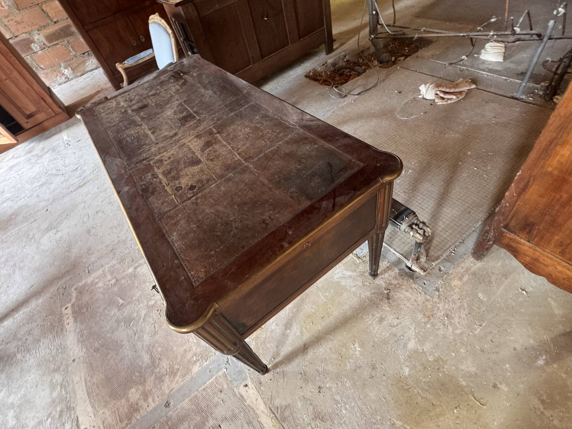 Large flat desk in Louis XVI style made of mahogany, early 20th century.