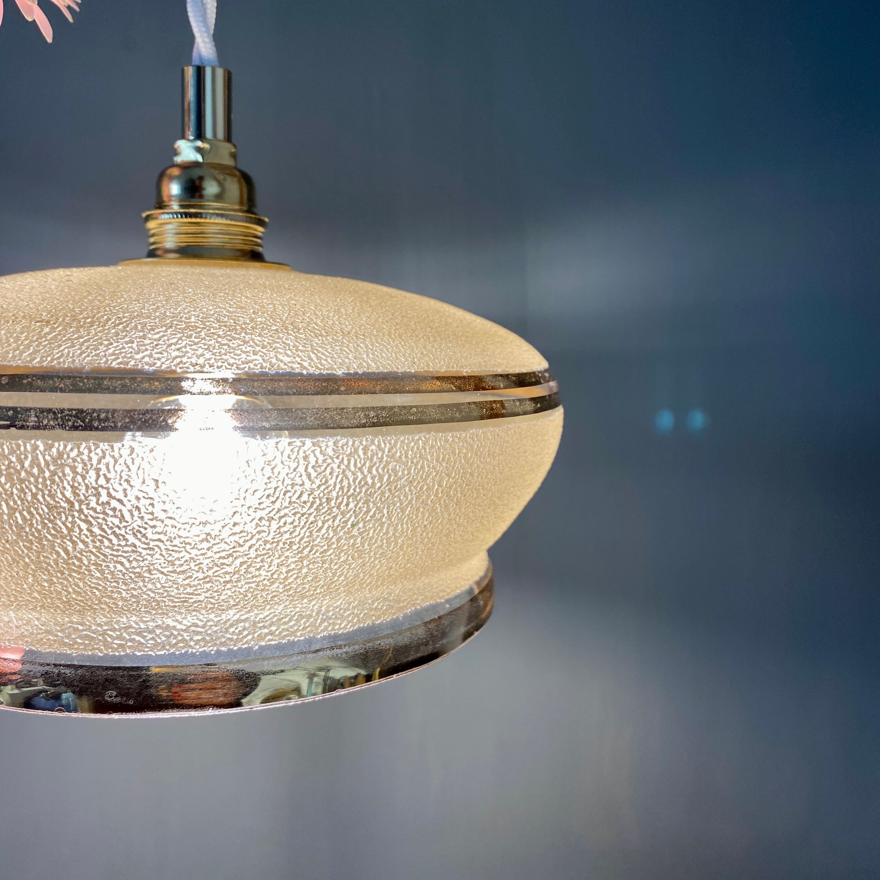 Vintage lampshade pendant light in yellow and gold granite glass