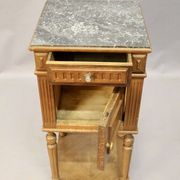 Table de chevet ancienne en marbreet bois, 1 tiroir