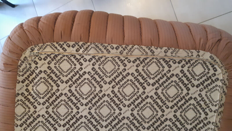 Sandra model heater designed by Annie Hieronimus, Cinna edition 70