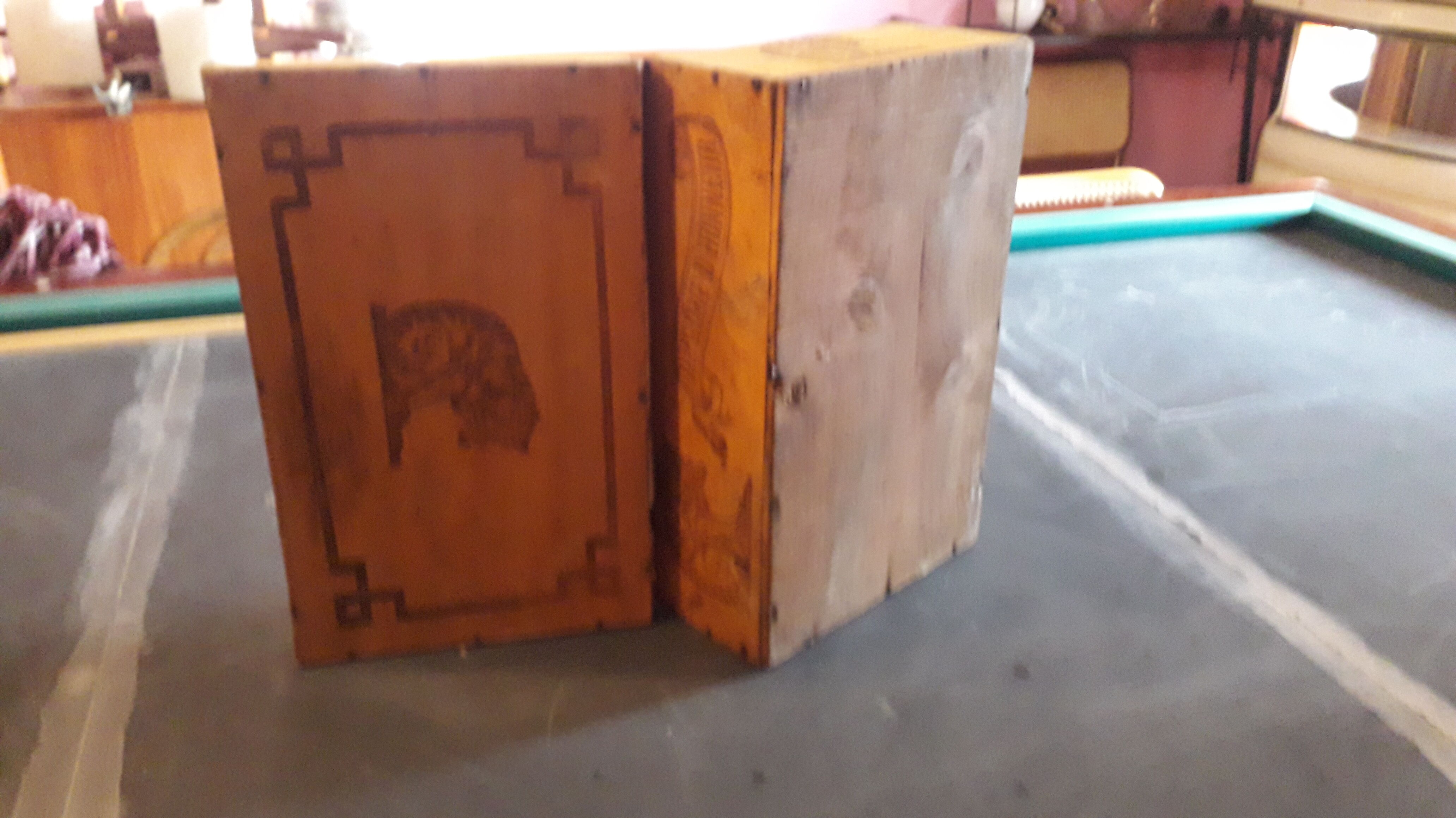 Wood box starch to cat 1930