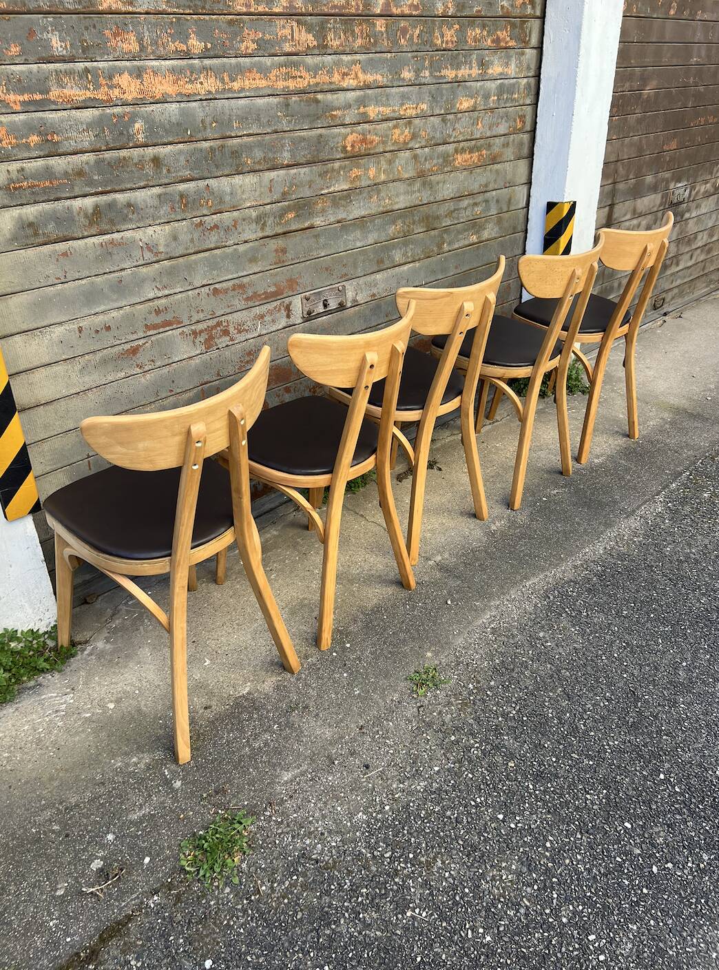 (Lot) 5 chaises modèle Banane estampillées Lutherma (Restaurées)