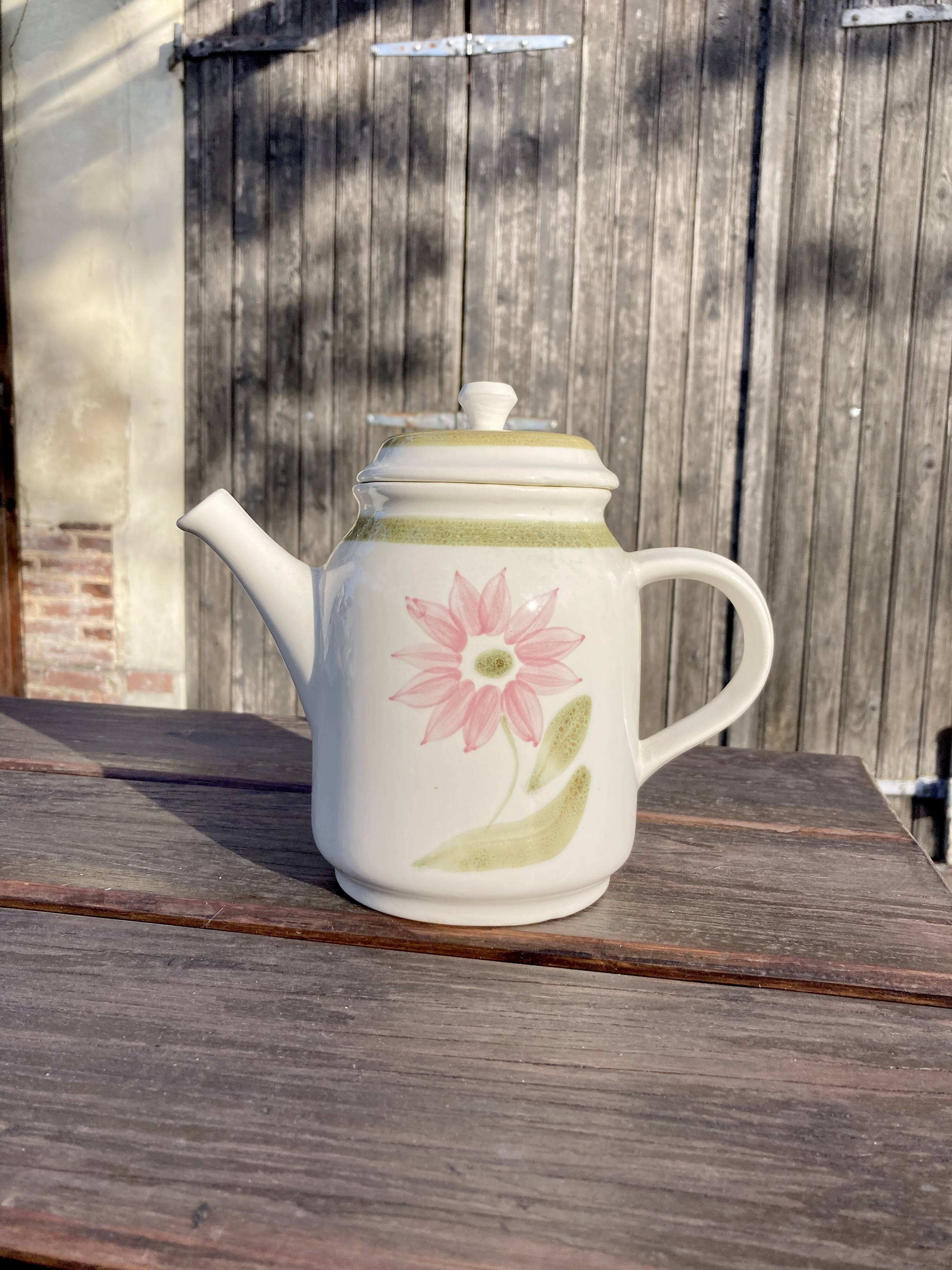 Sarreguemines teapot from the 70s