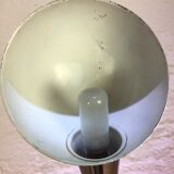 Desk lamp