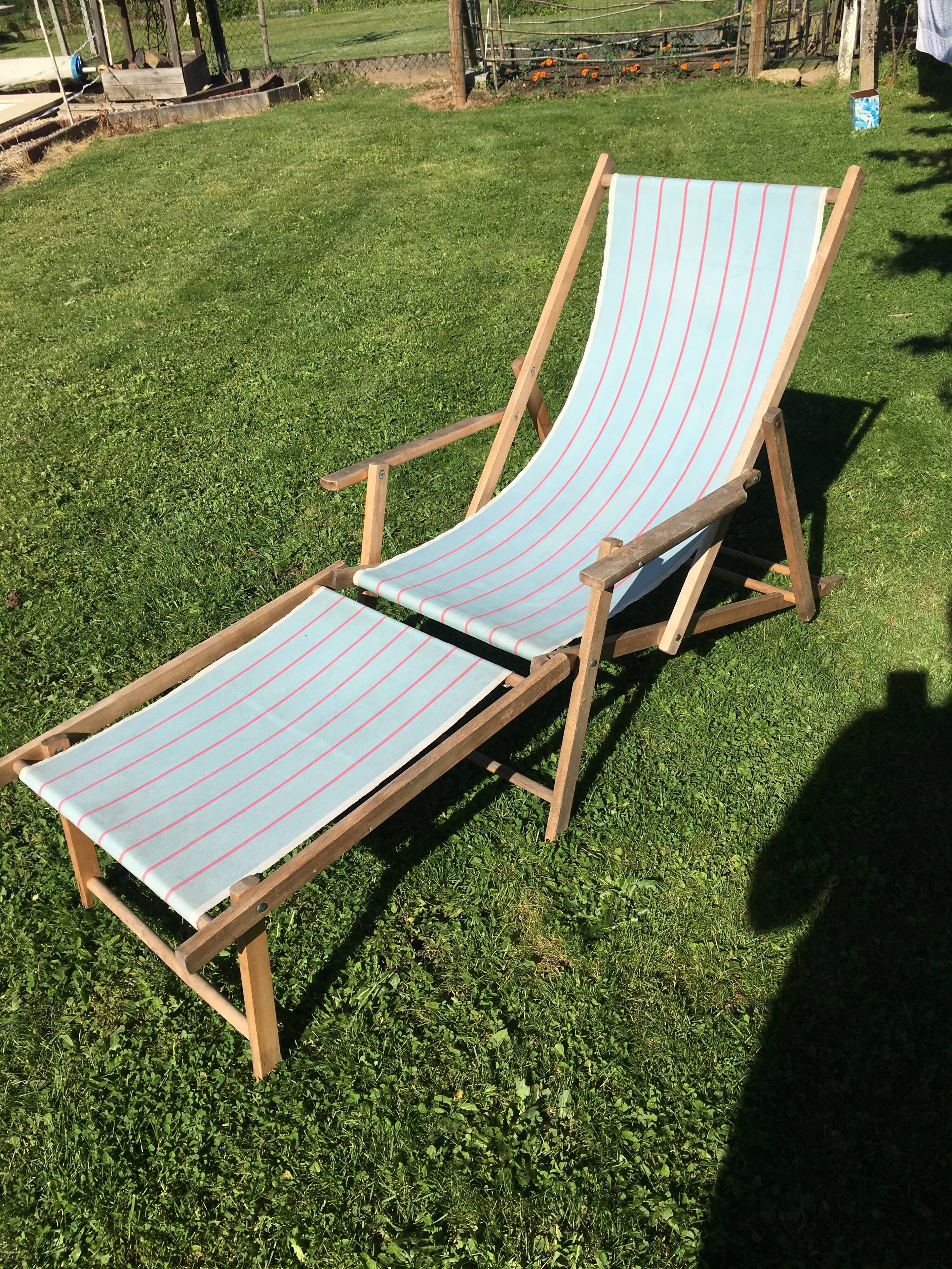 Old vintage/Chilean lounge chair